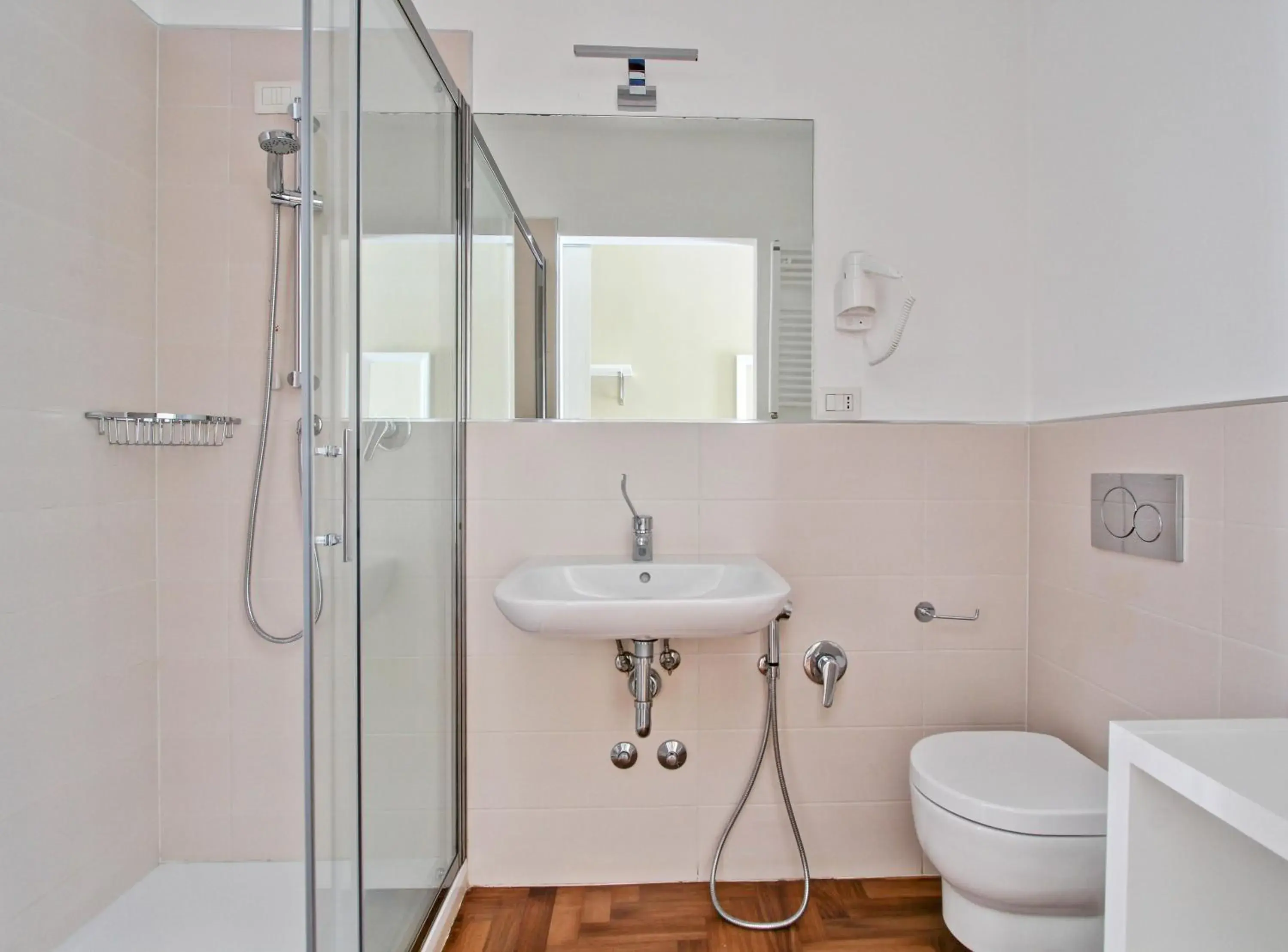 Standard Double Room - single occupancy in The river corner Standard Double Room - single occupancy in The river corner