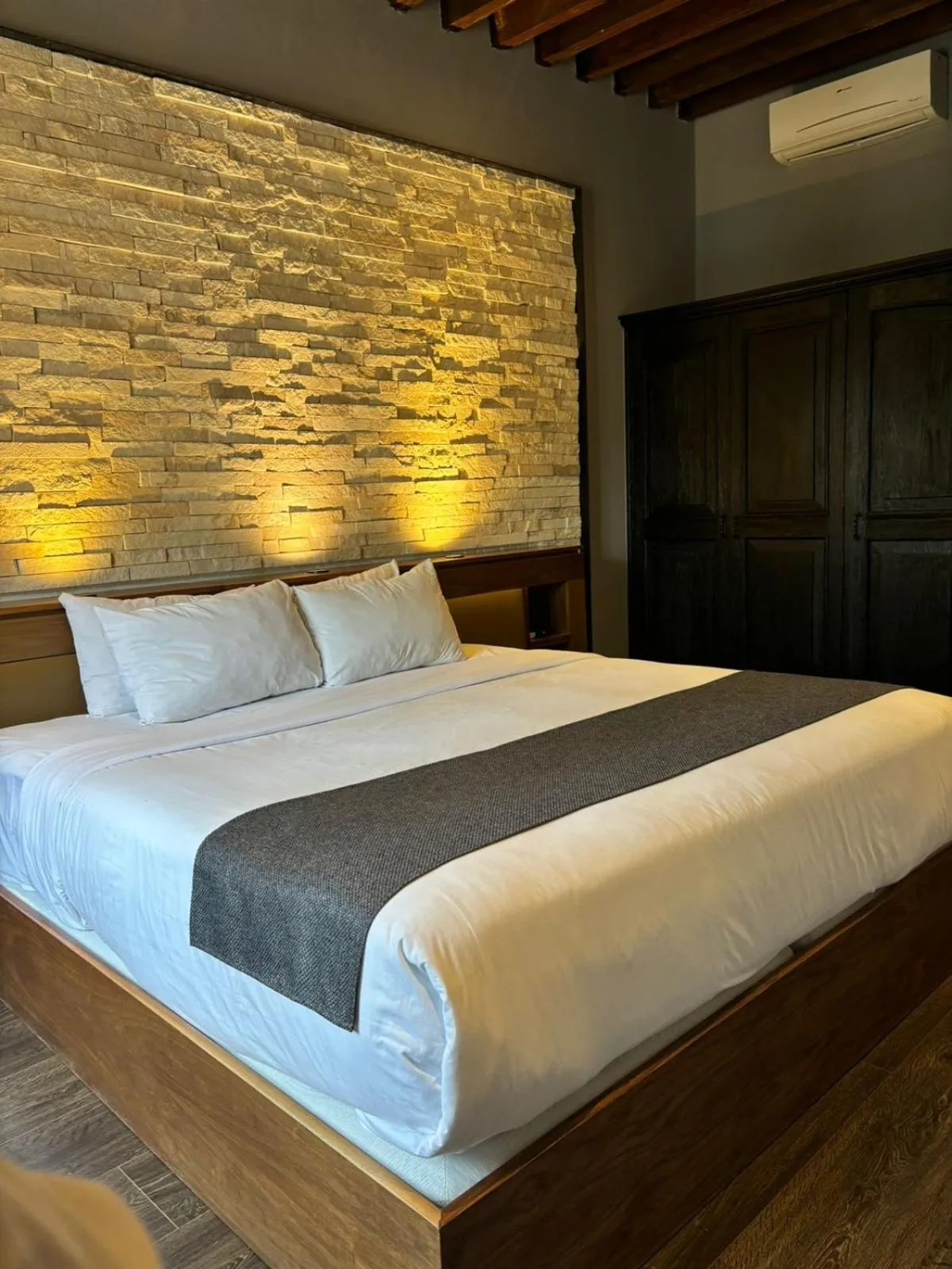 Bed in El Mesón de Santa Rosa