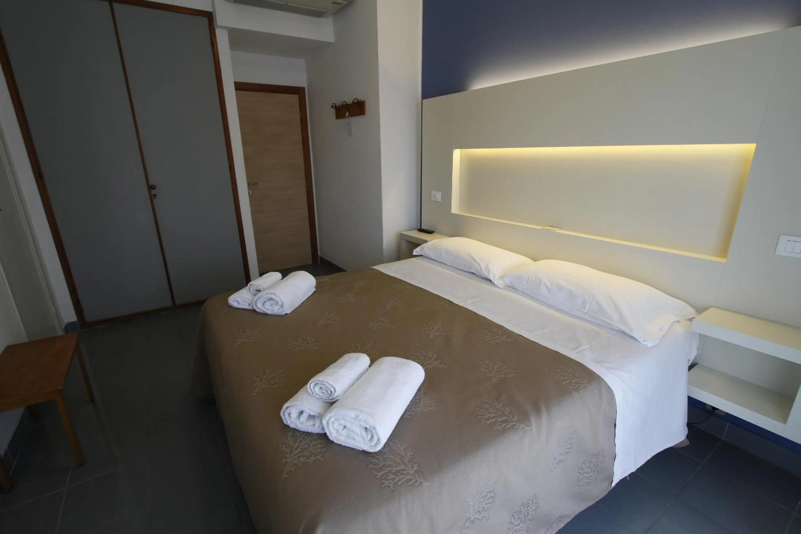 Bed in Hotel Desire'