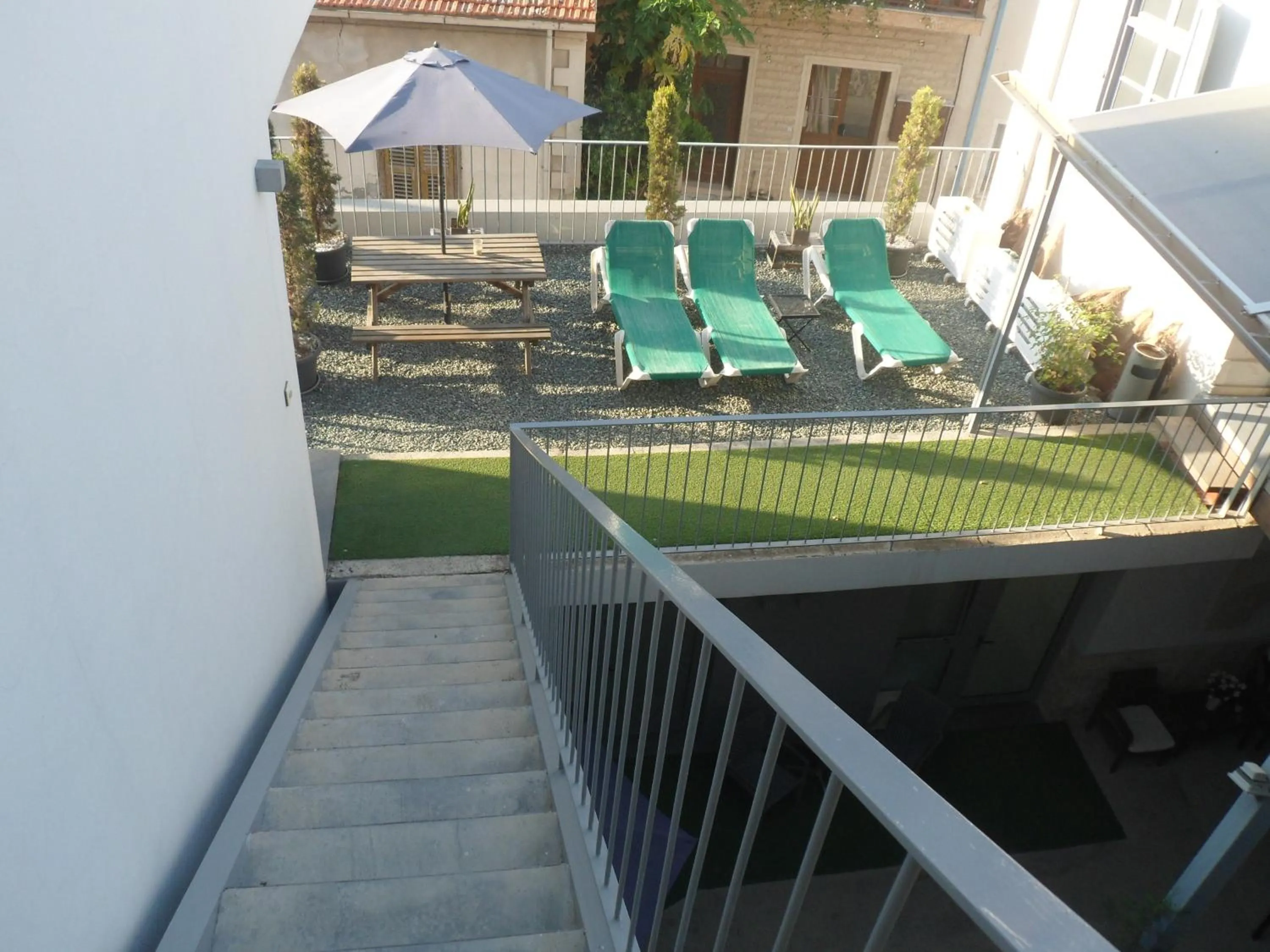 Area and facilities in St. Lazaros Studios