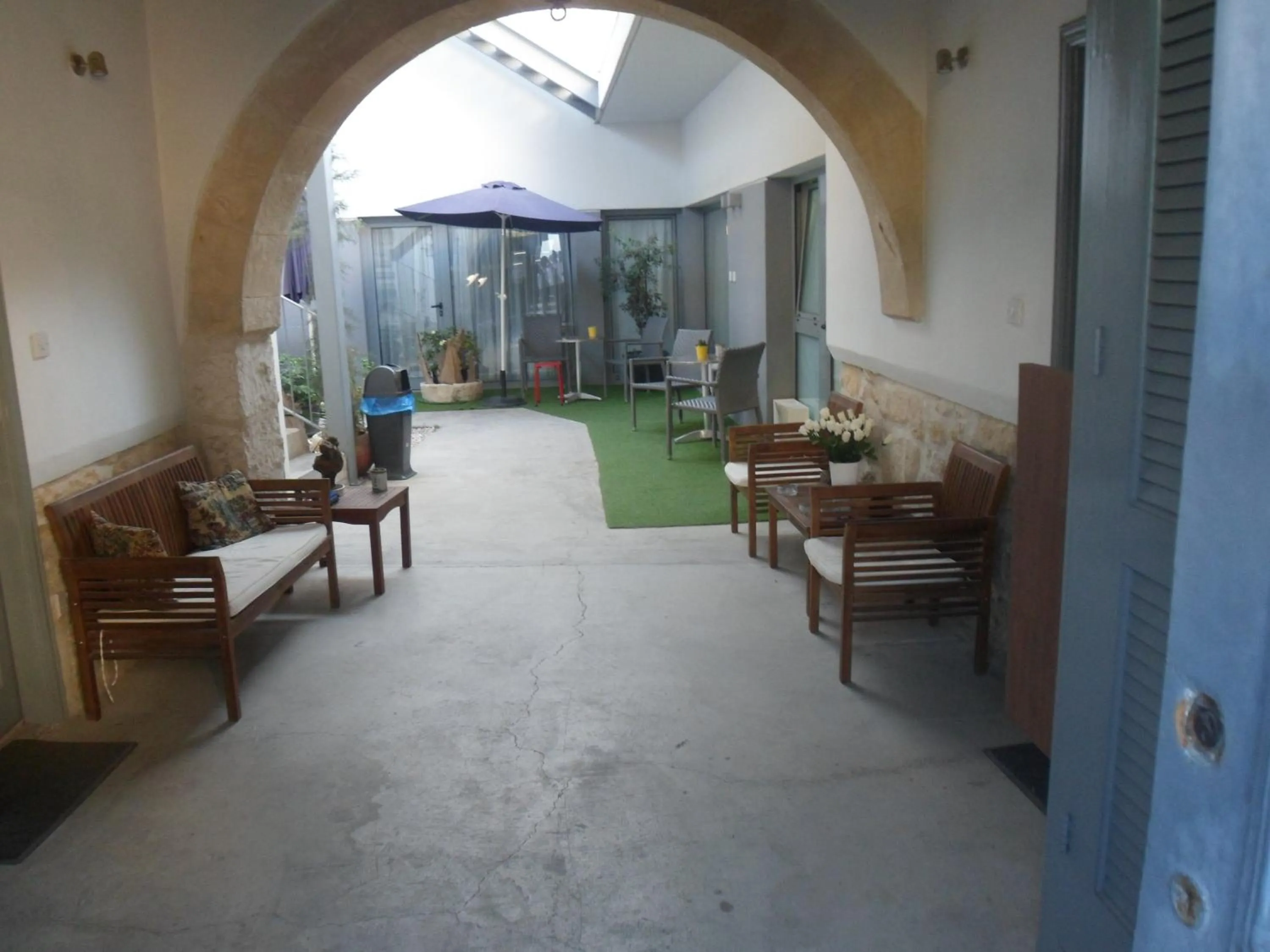 Area and facilities in St. Lazaros Studios