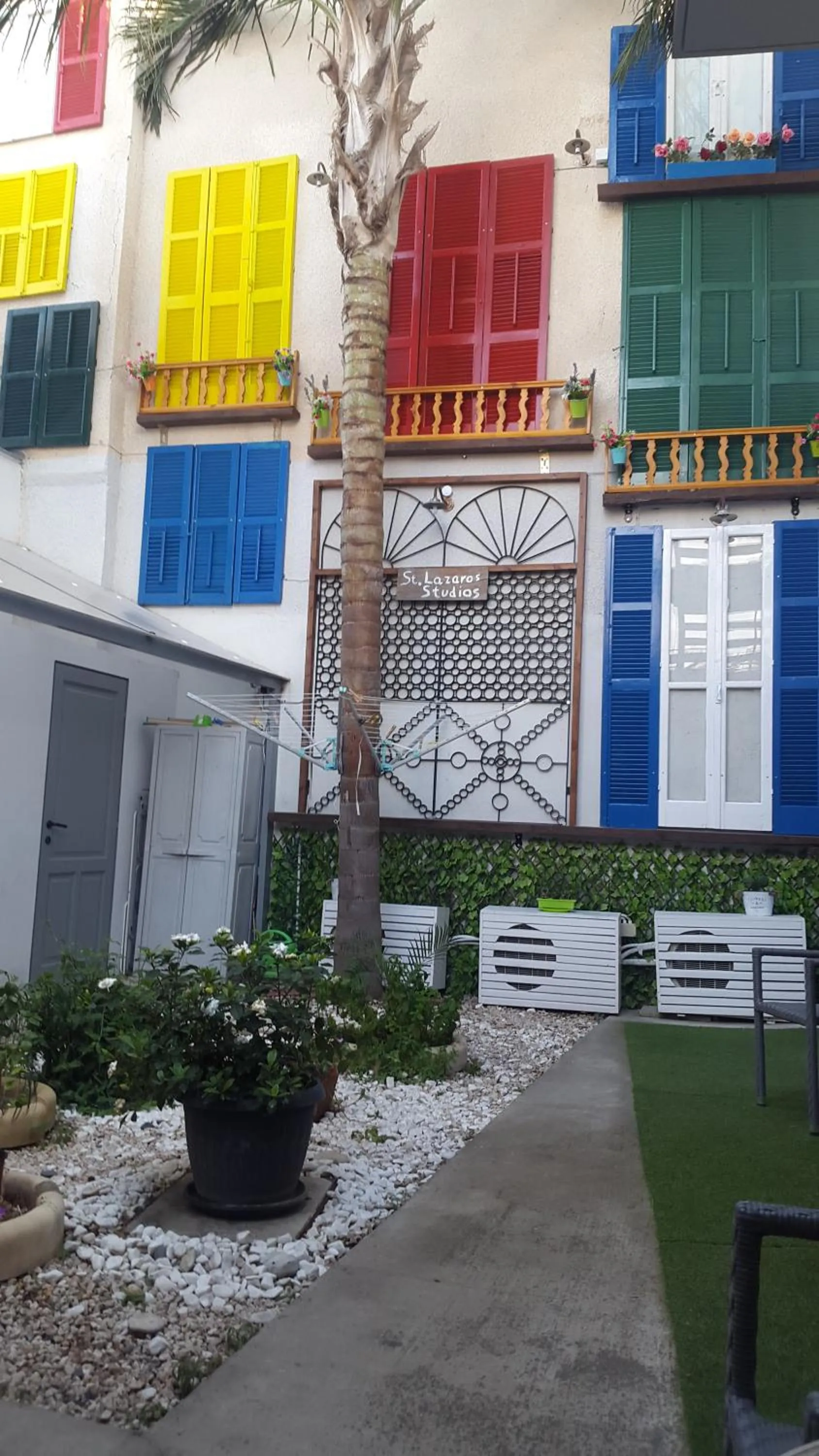 Decorative detail in St. Lazaros Studios