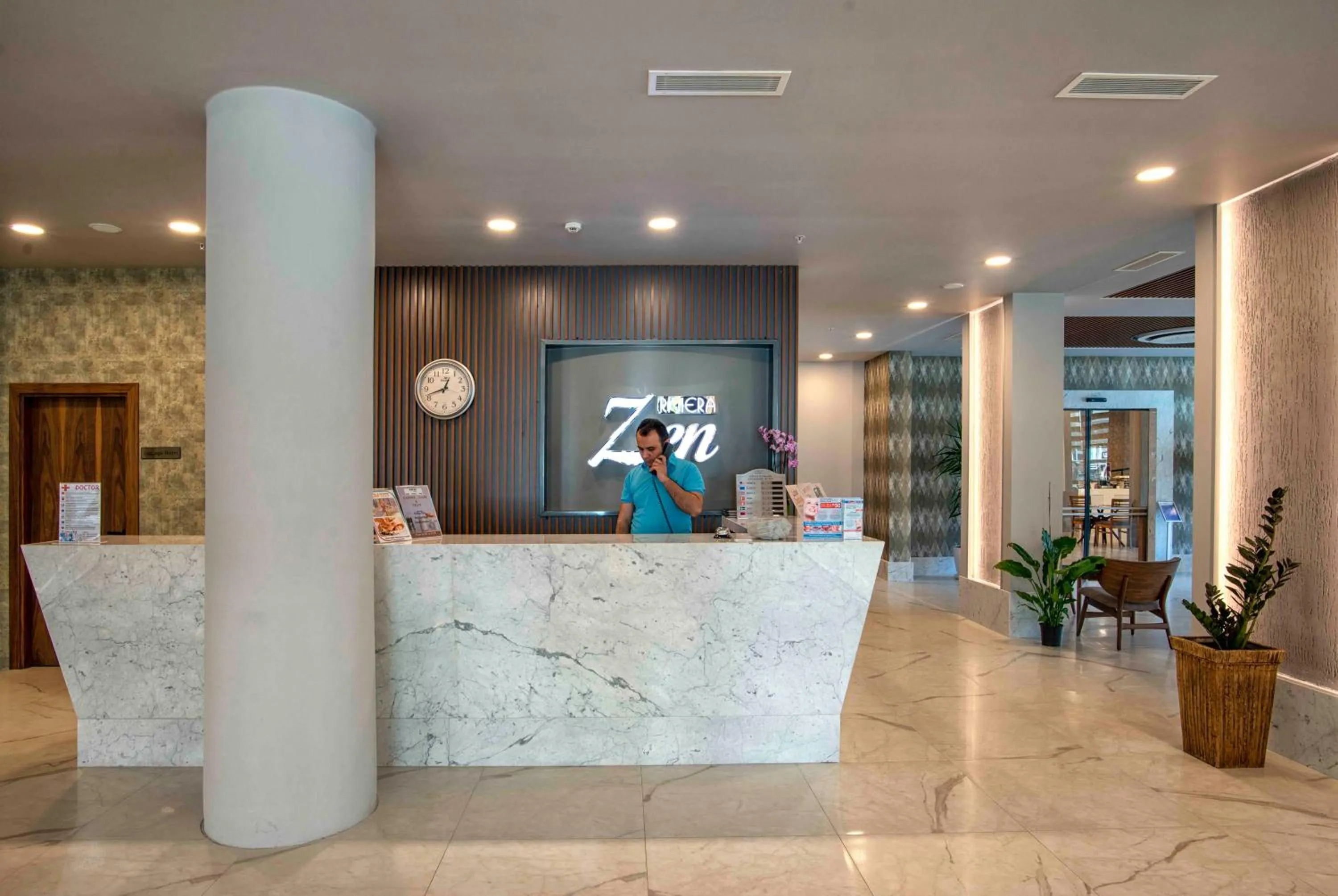 Lobby or reception in Riviera Zen Hotel Adult Only