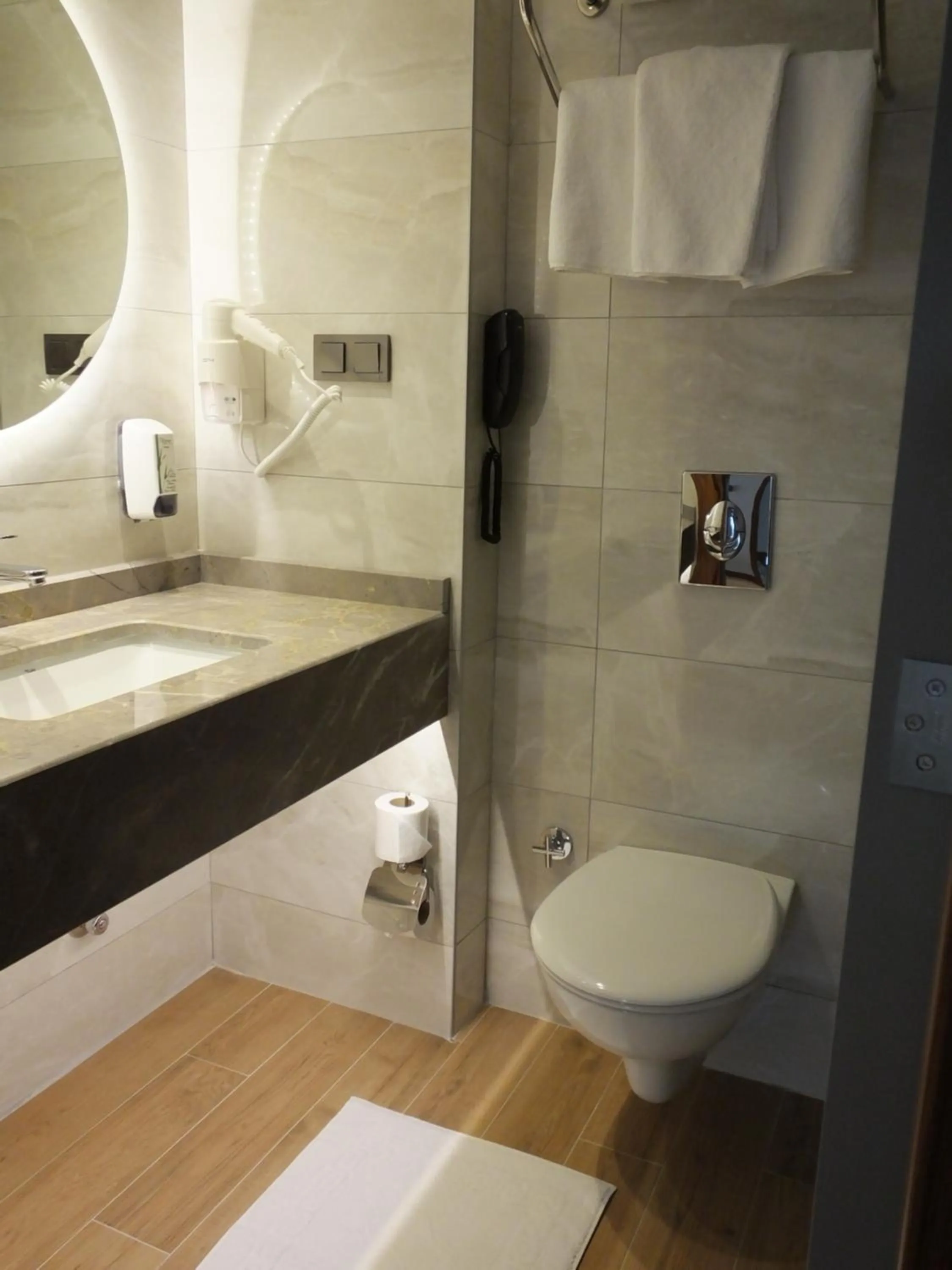 Toilet in Riviera Zen Hotel Adult Only