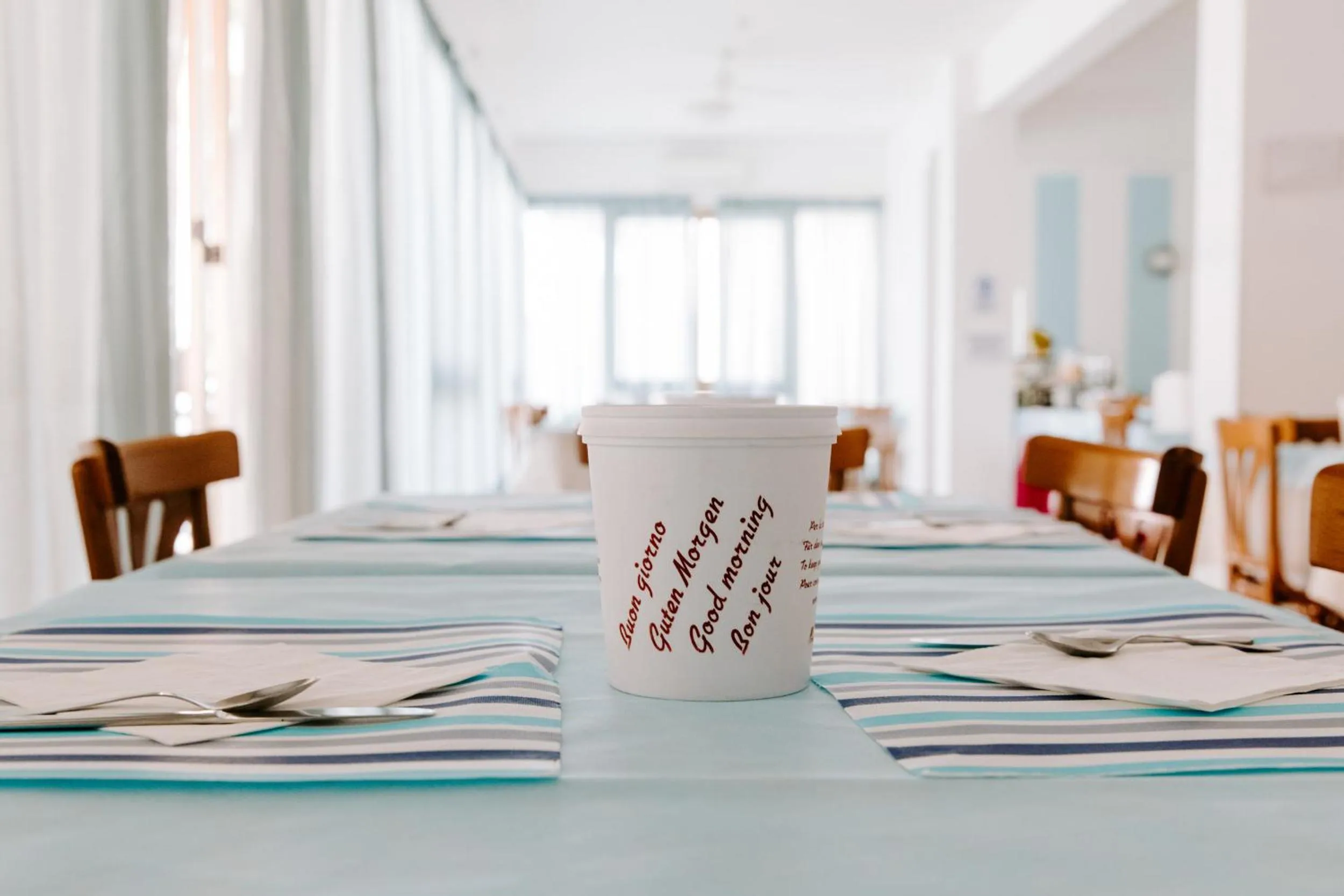 Dining area in Hotel Edward