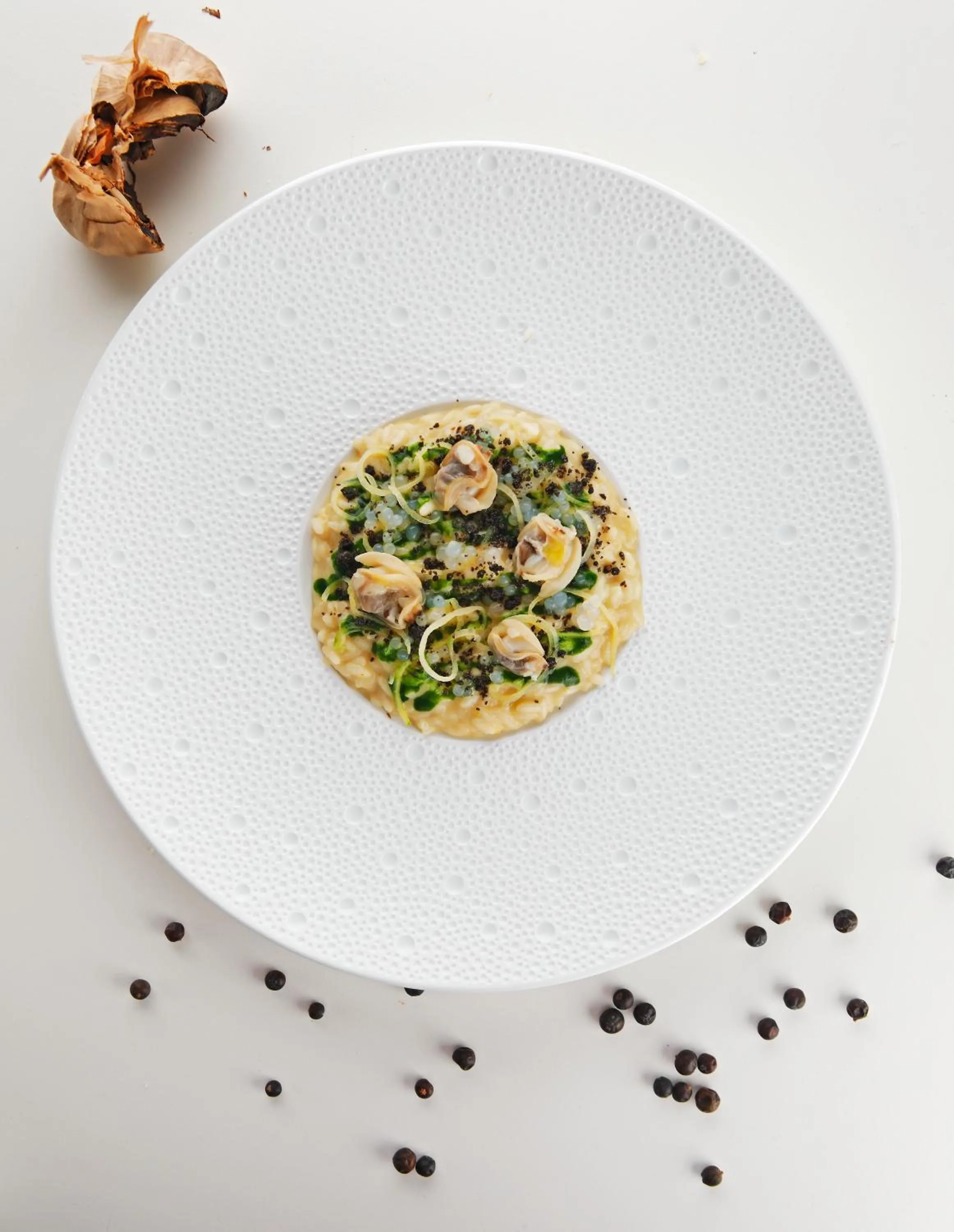 Restaurant/places to eat in Hotel Residence