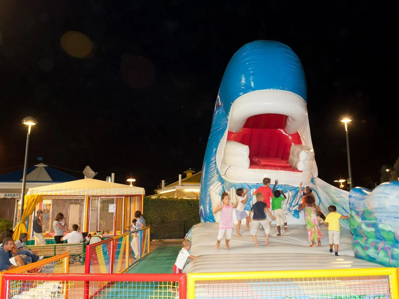 children in Hotel Lina