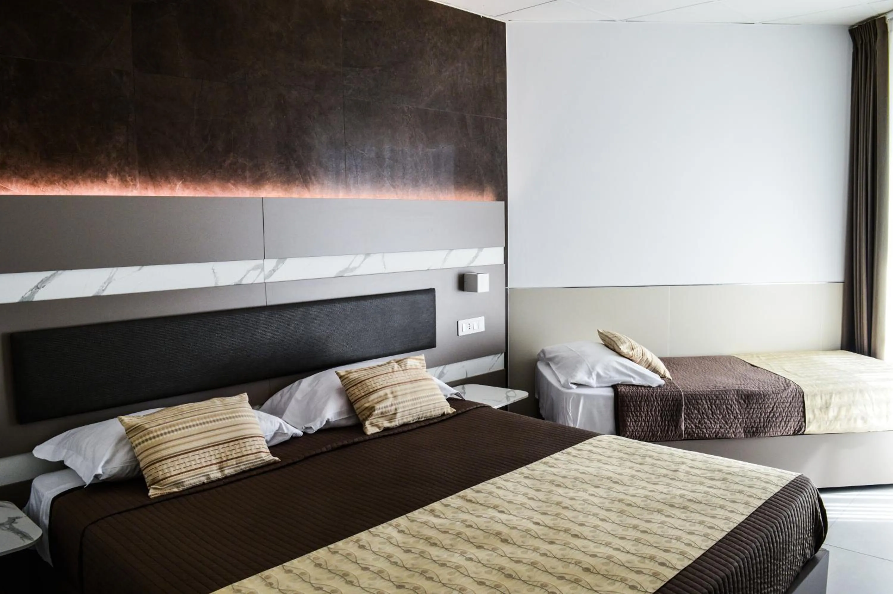 Bedroom, Bed in Mediterranea Hotel & Convention Center