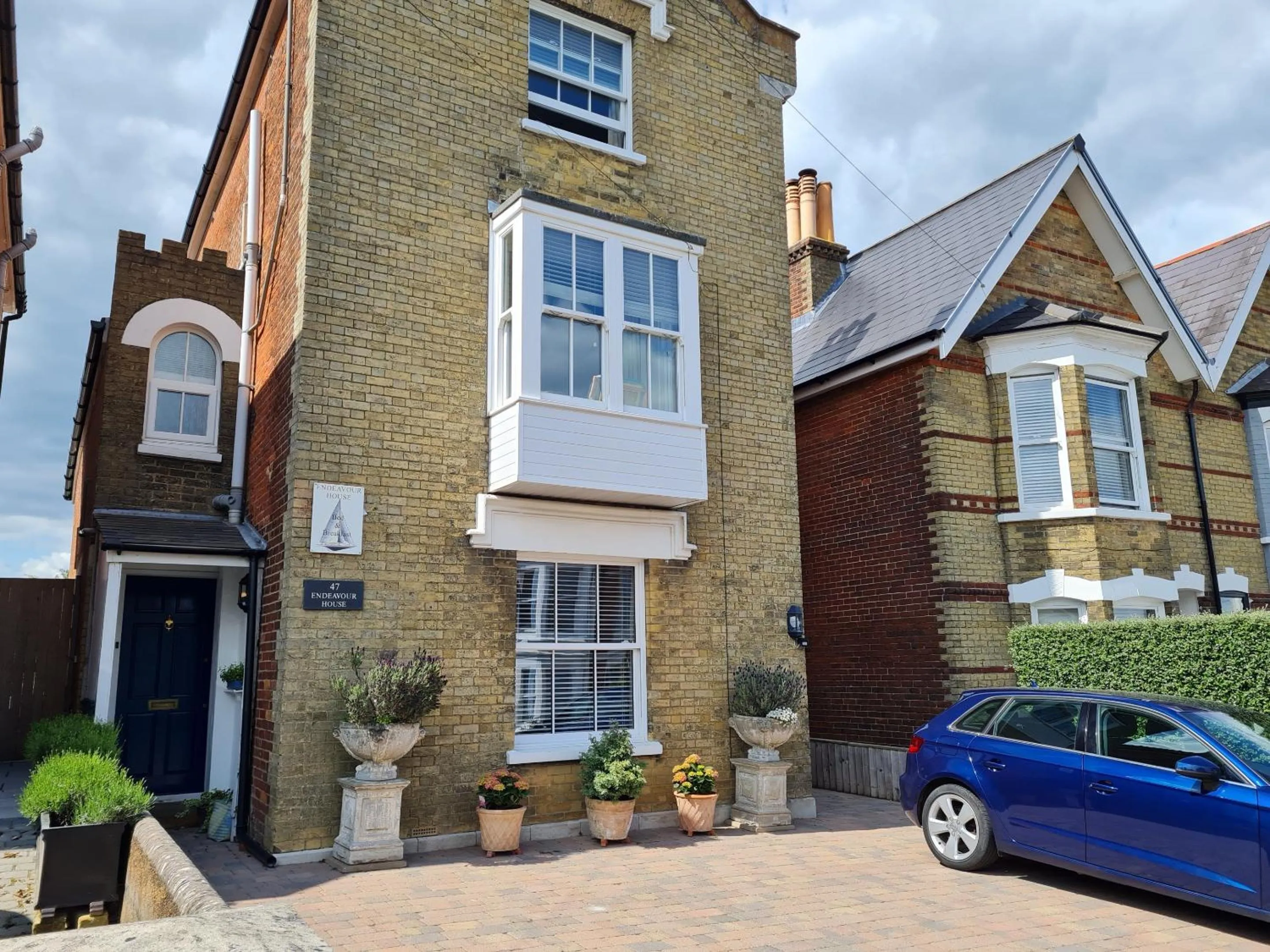 Property building in Endeavour House
