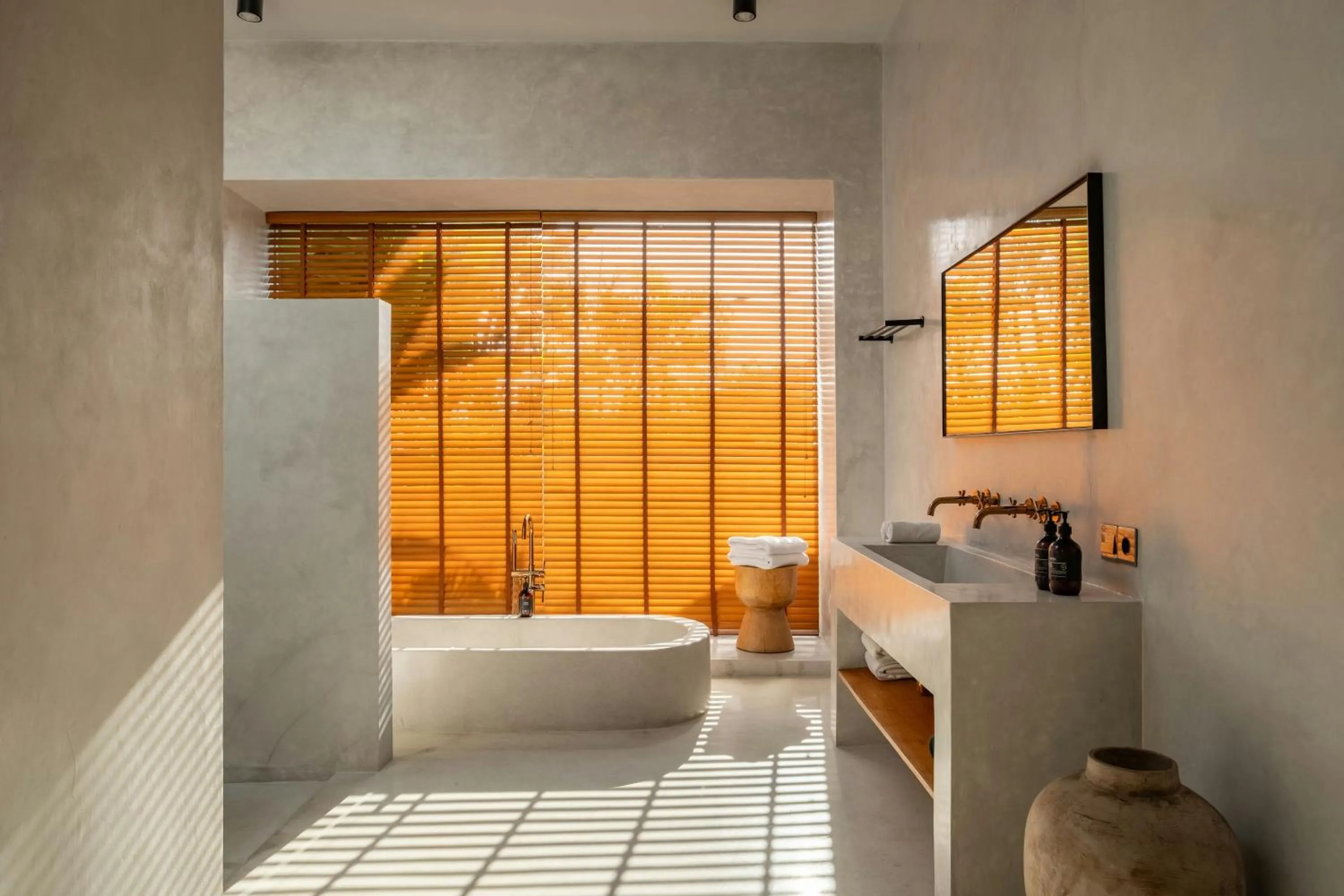 Bathroom in Concrete Retreat Umalas