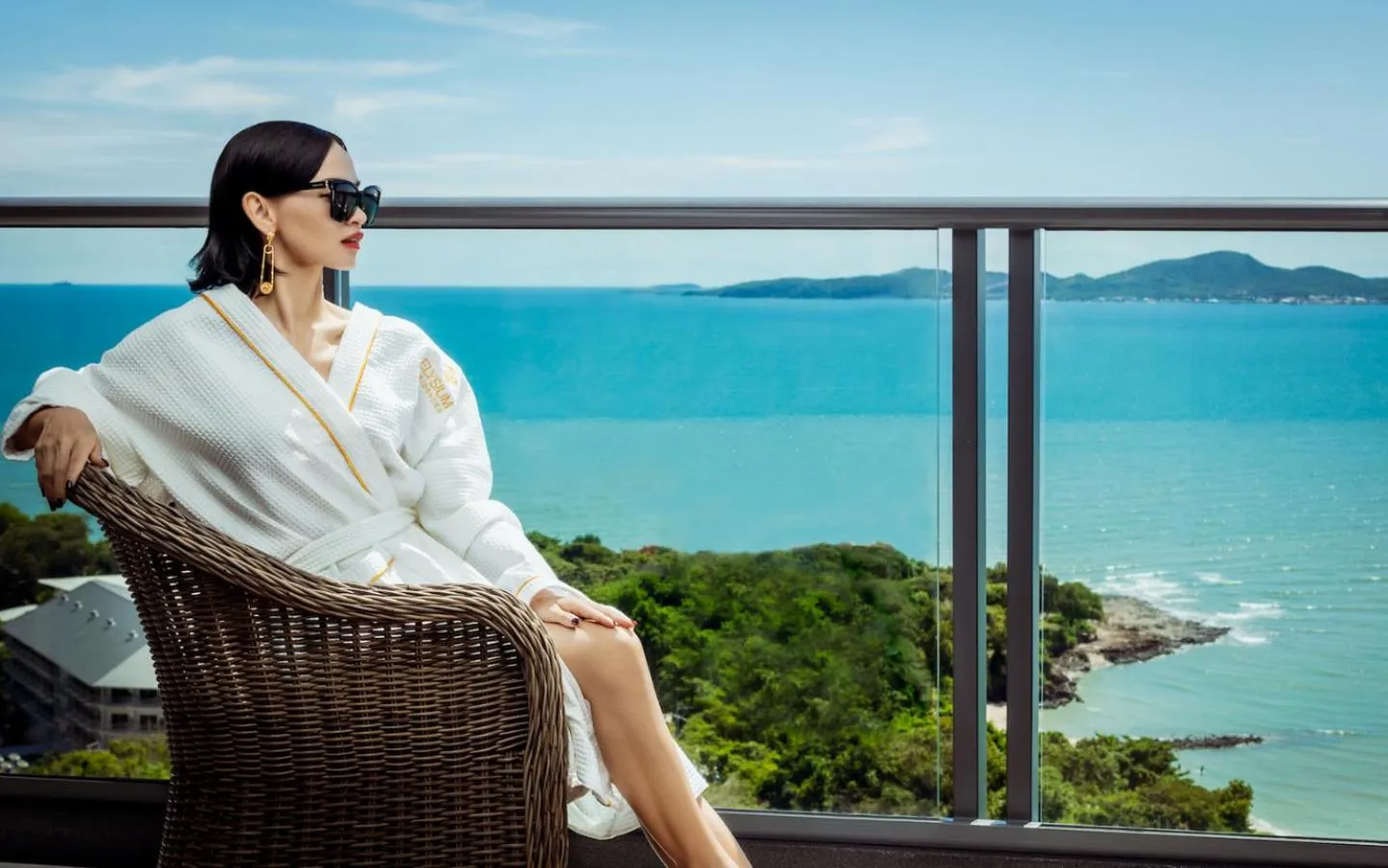 Balcony/Terrace in The Elysium Prațumnak Pattaya - By SHG