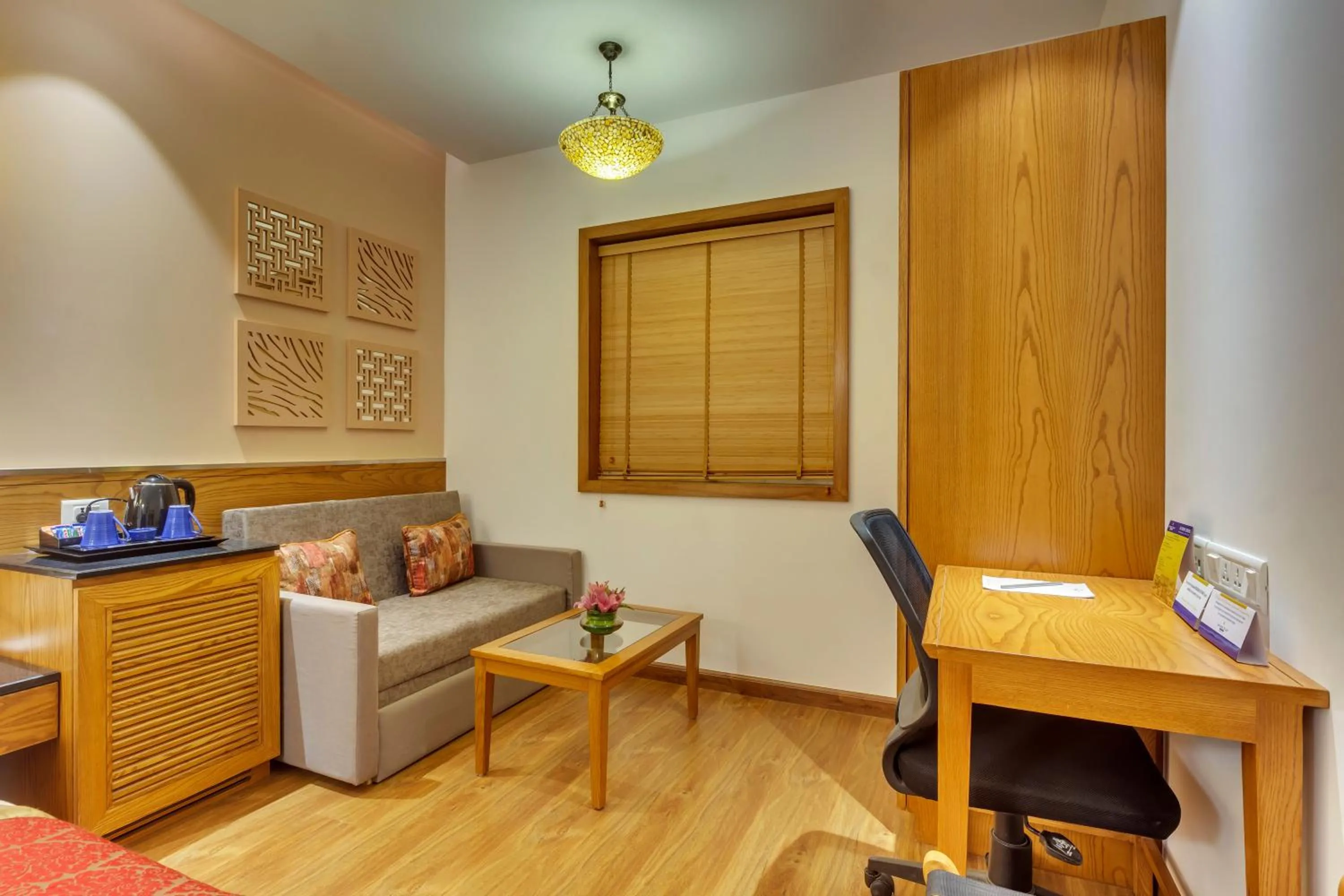 Seating area in Golden Tulip New Delhi - Hari Nagar