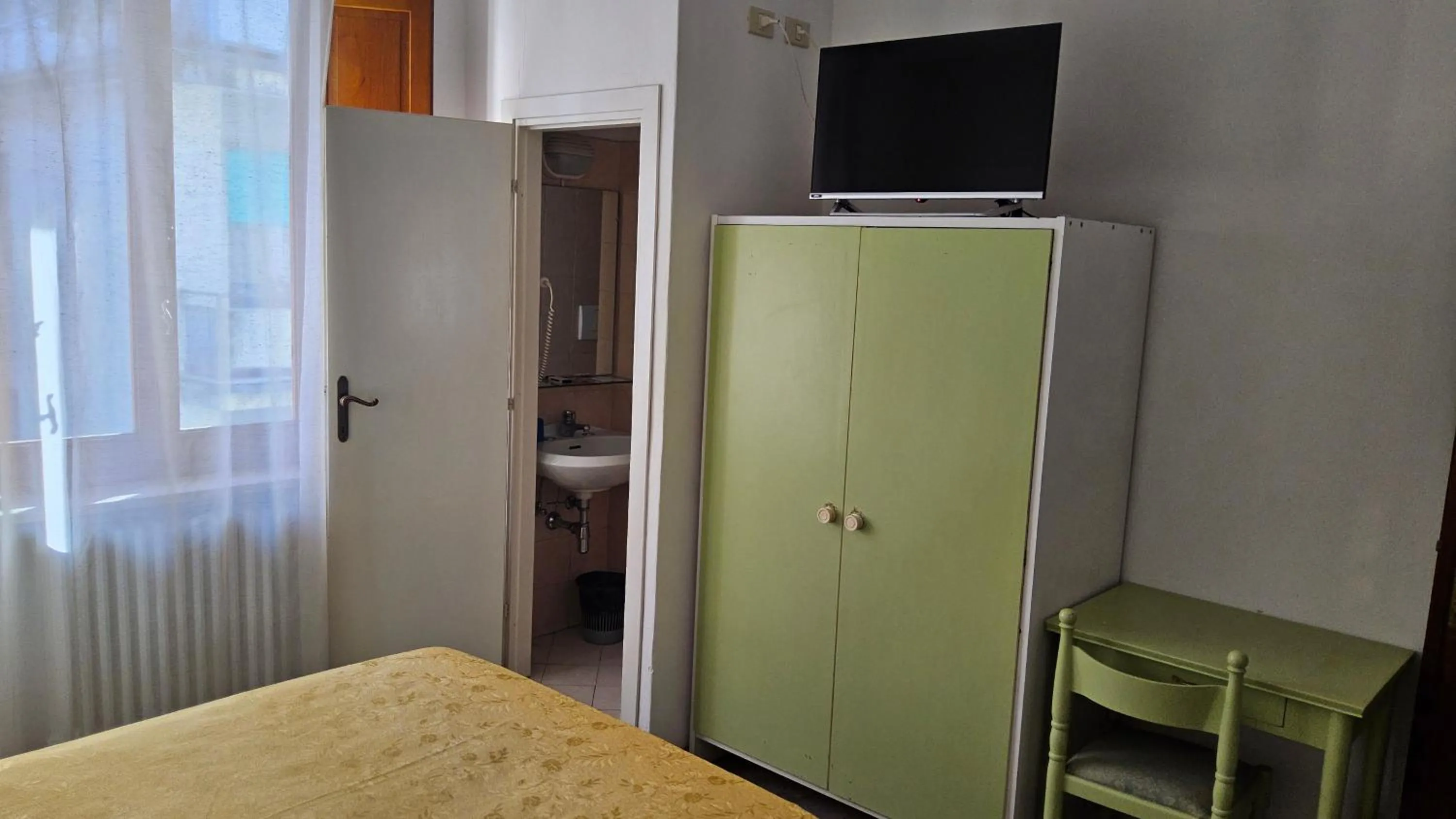 Bedroom, Bed in Verena Dependance Savoia & Campana