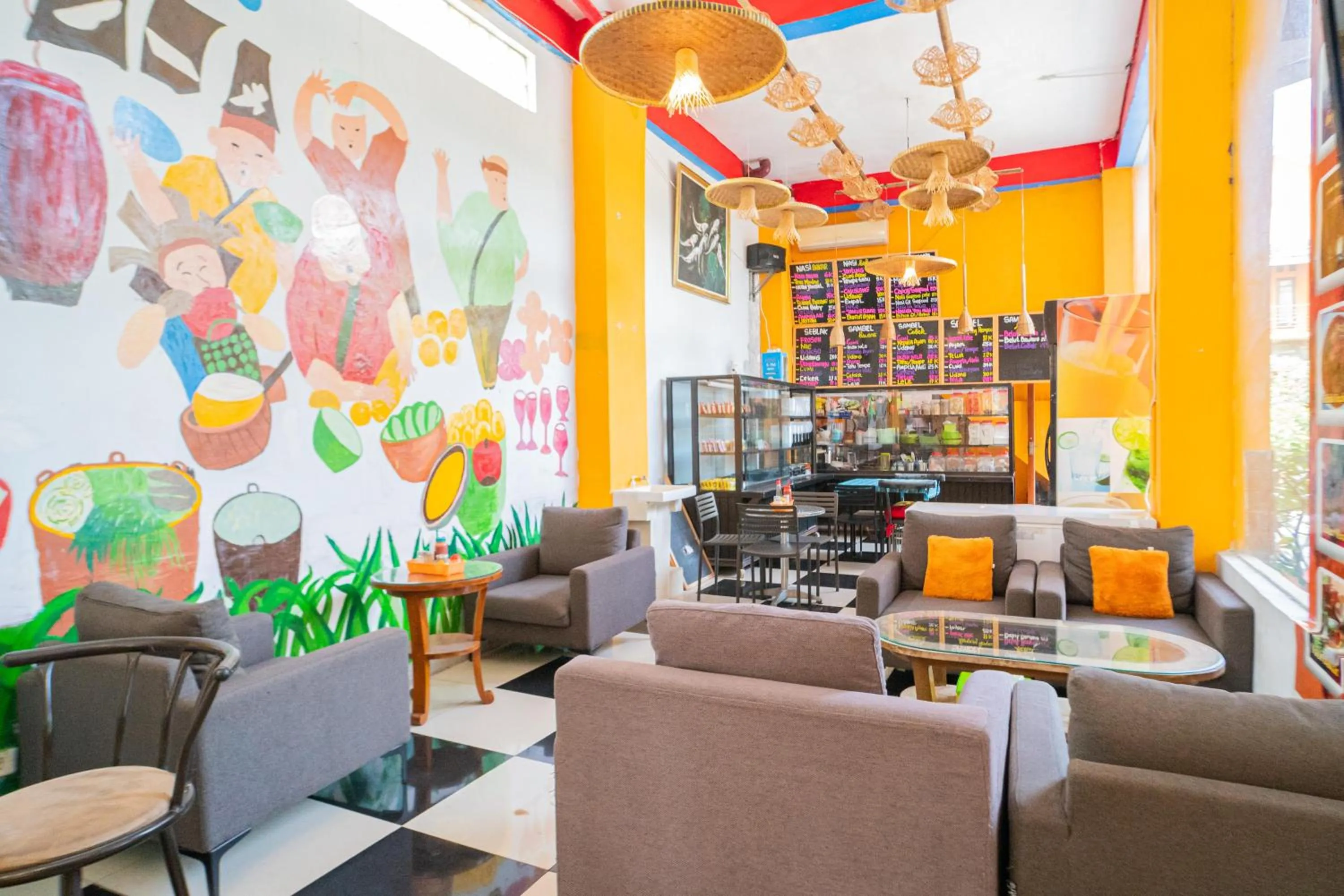 Seating area in RedDoorz @ Kampung Sawah Jatimurni Bekasi