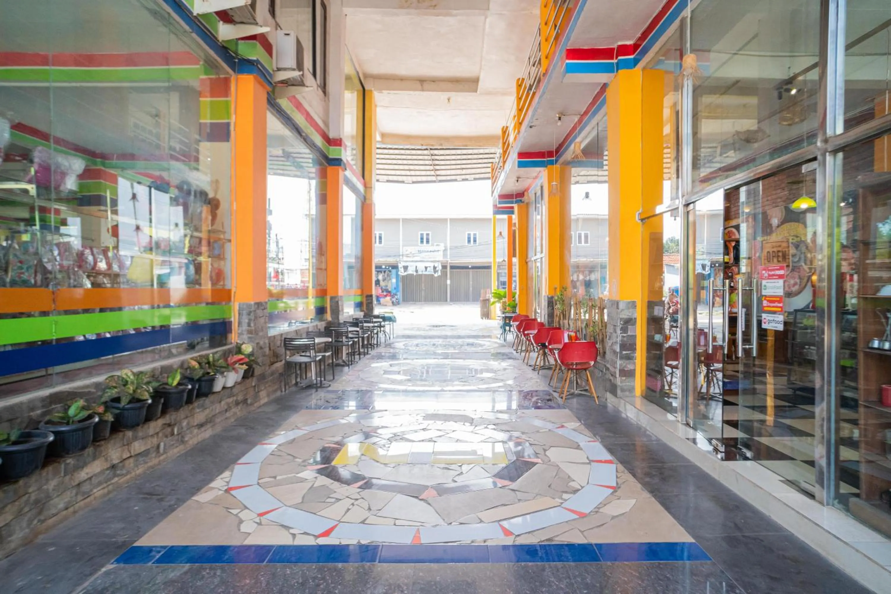 Property building in RedDoorz @ Kampung Sawah Jatimurni Bekasi