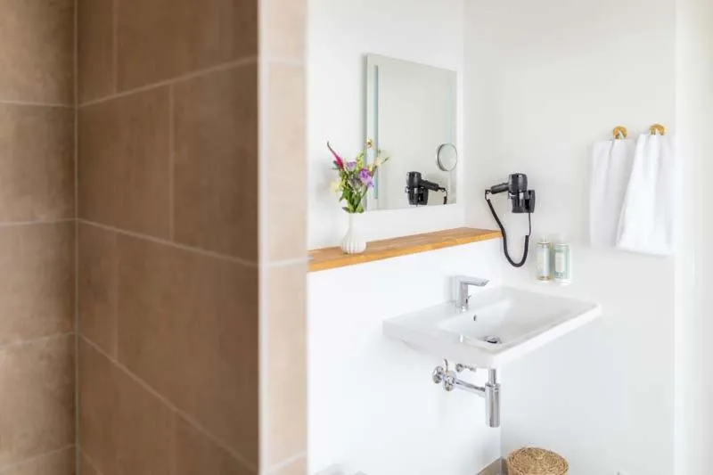 Bathroom in Hørby Færgekro