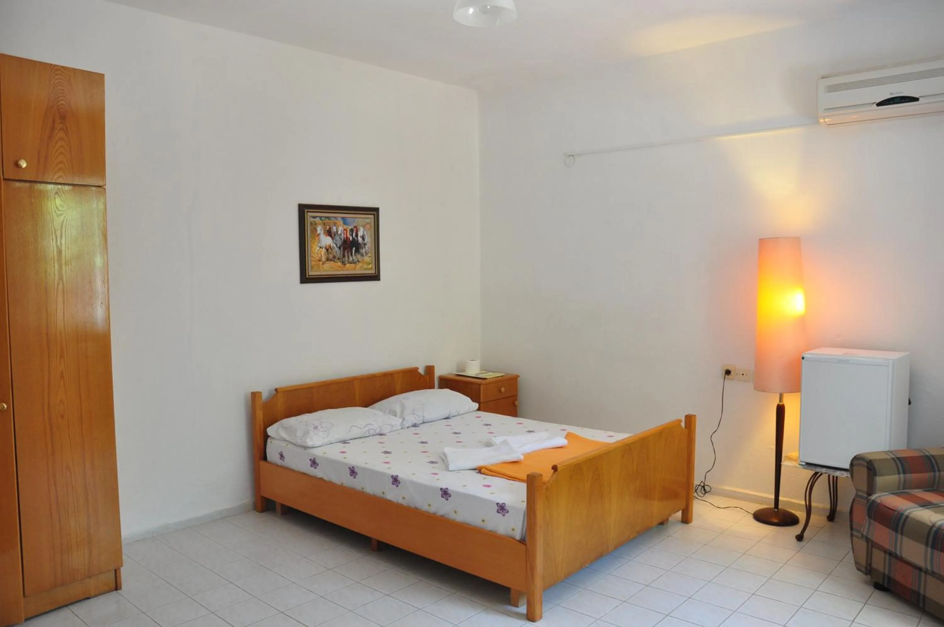 Bed in Mursel Garden Hotel