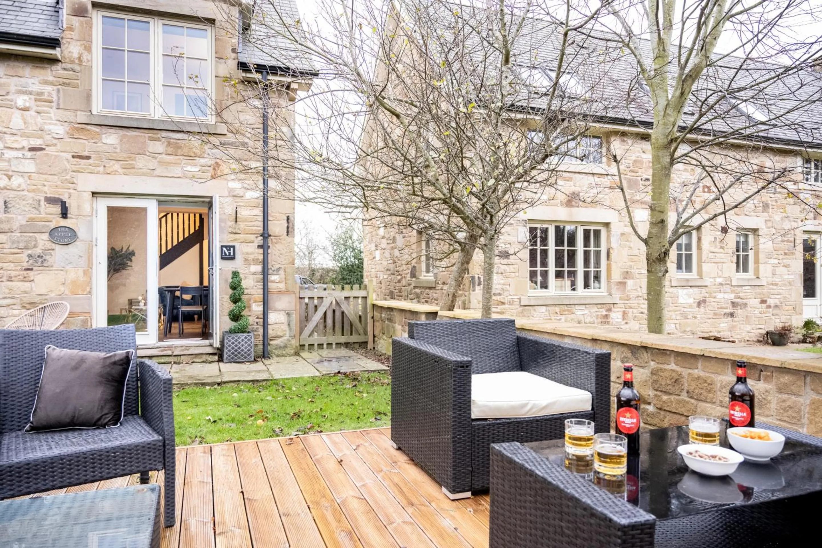 Patio in Northern Hideaways Apple Store