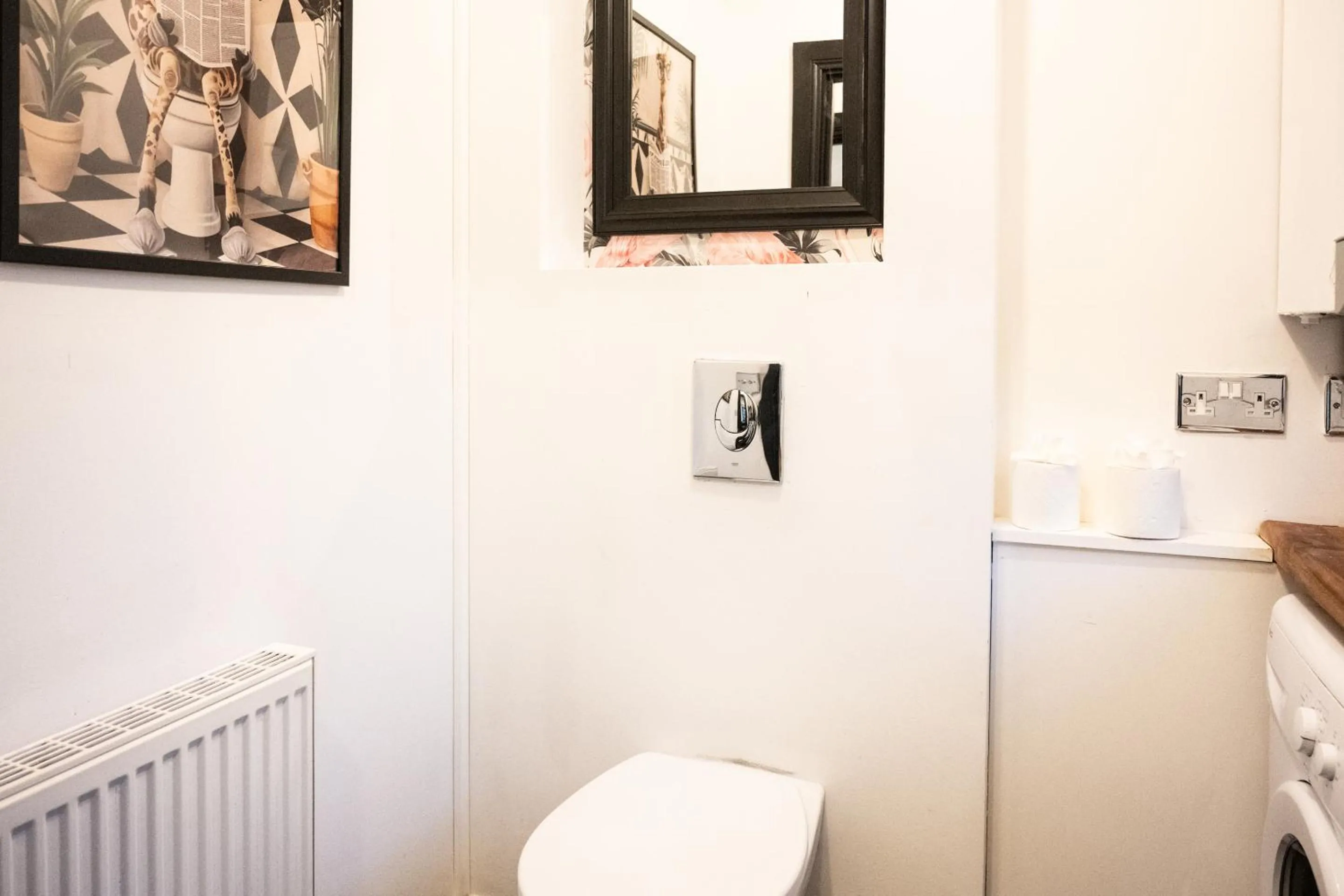 Bathroom in Northern Hideaways Apple Store