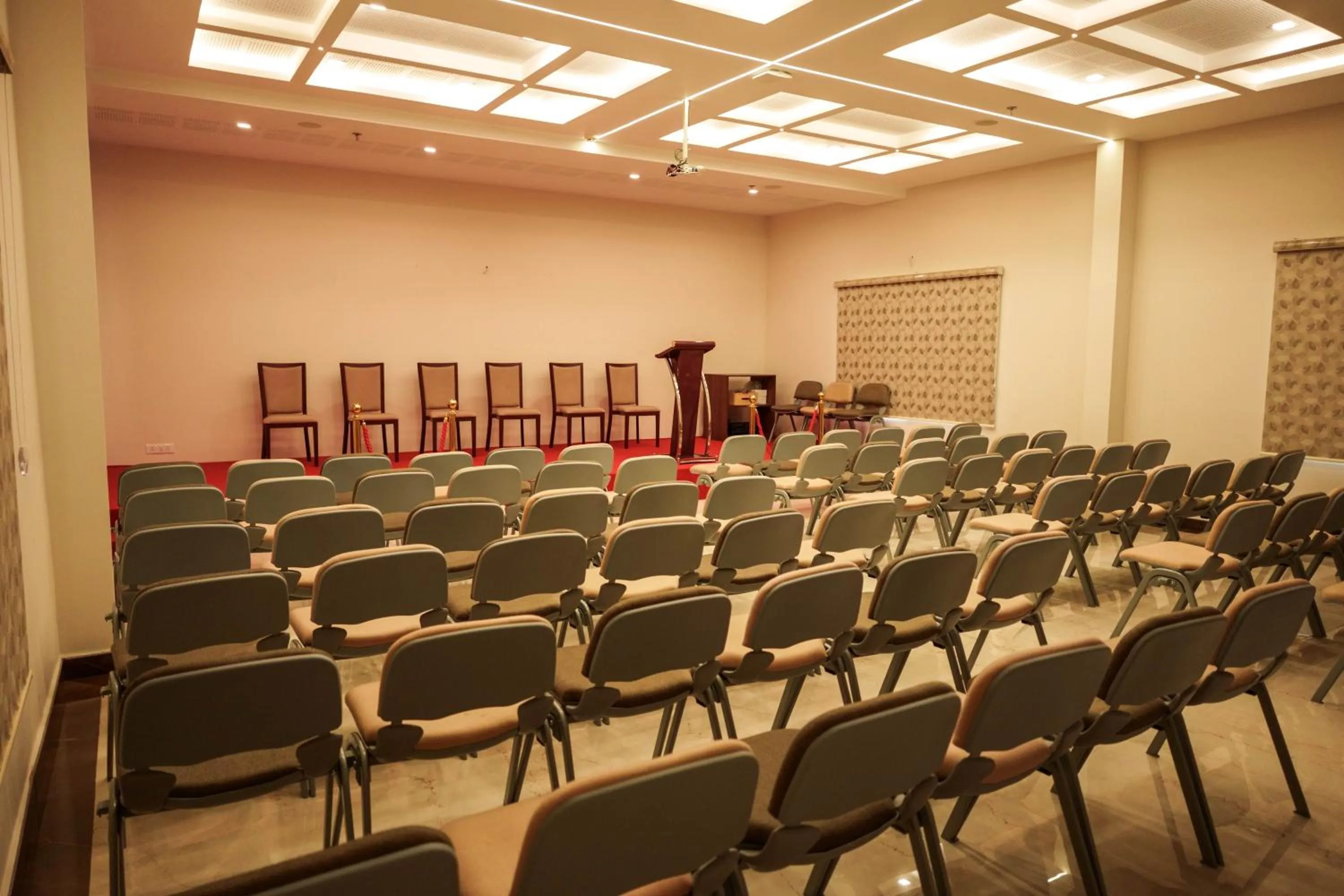 Meeting/conference room in Valluvanad Residency