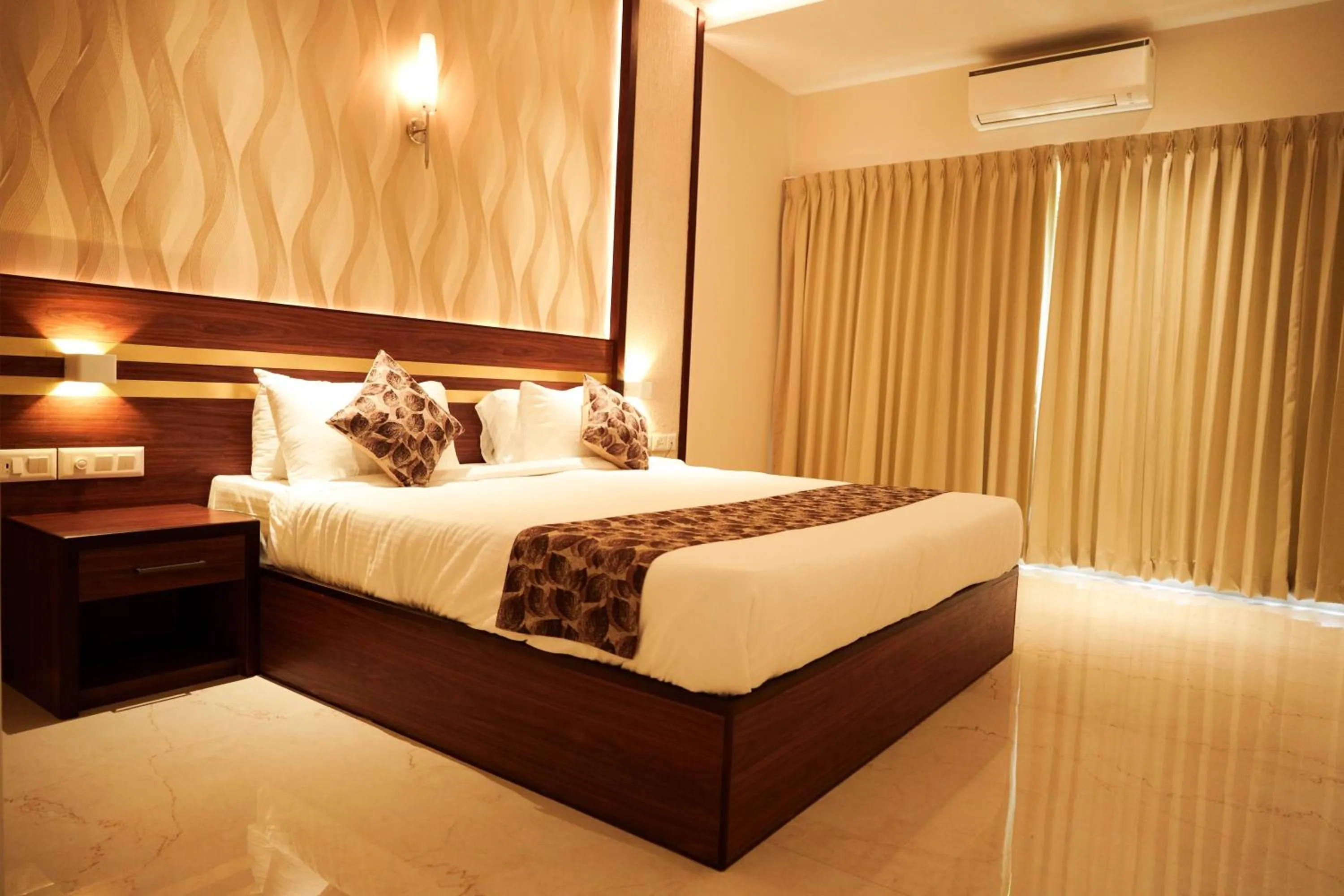 Bed in Valluvanad Residency
