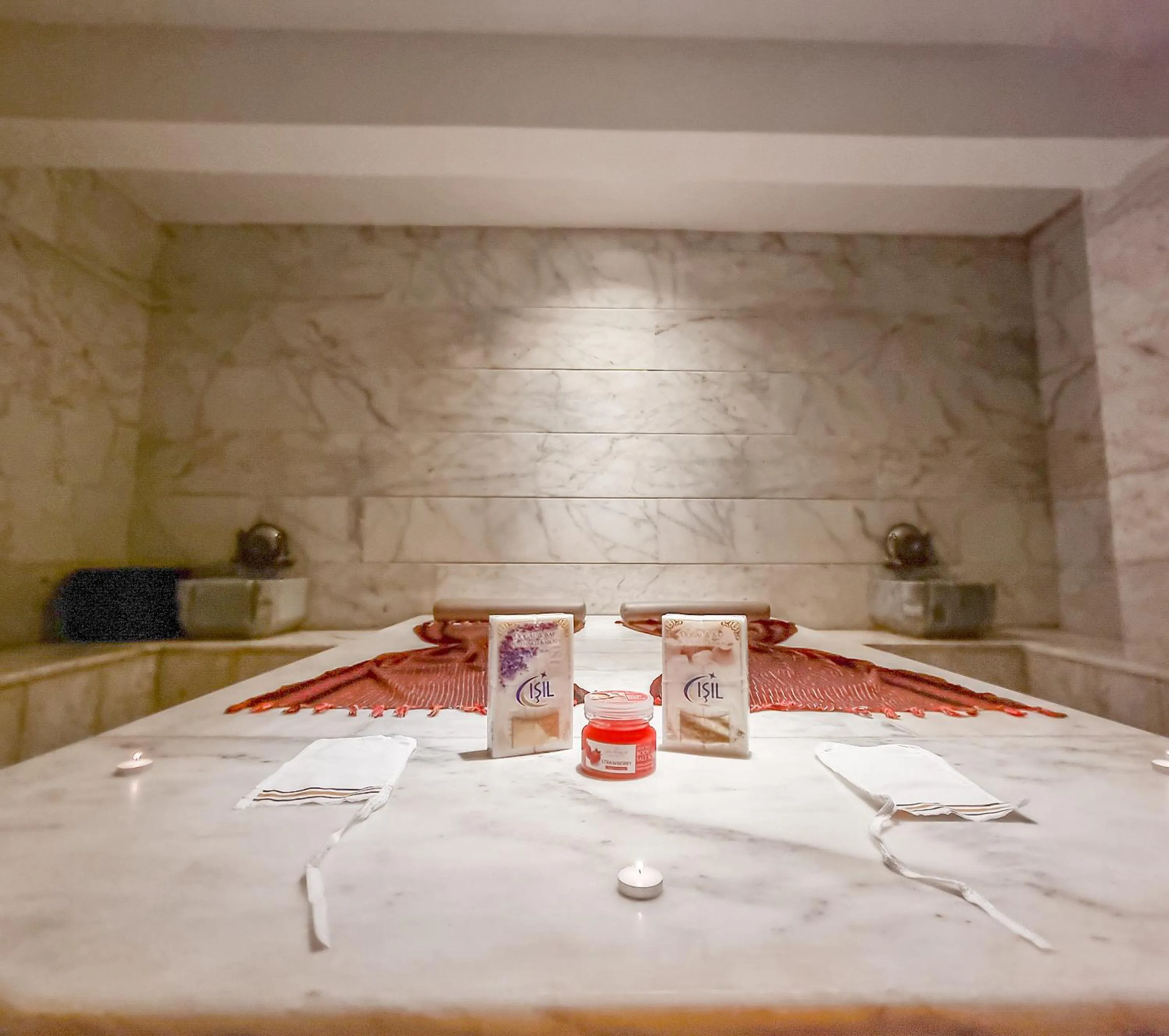 Squash, Bed in Ada Julian Marmaris