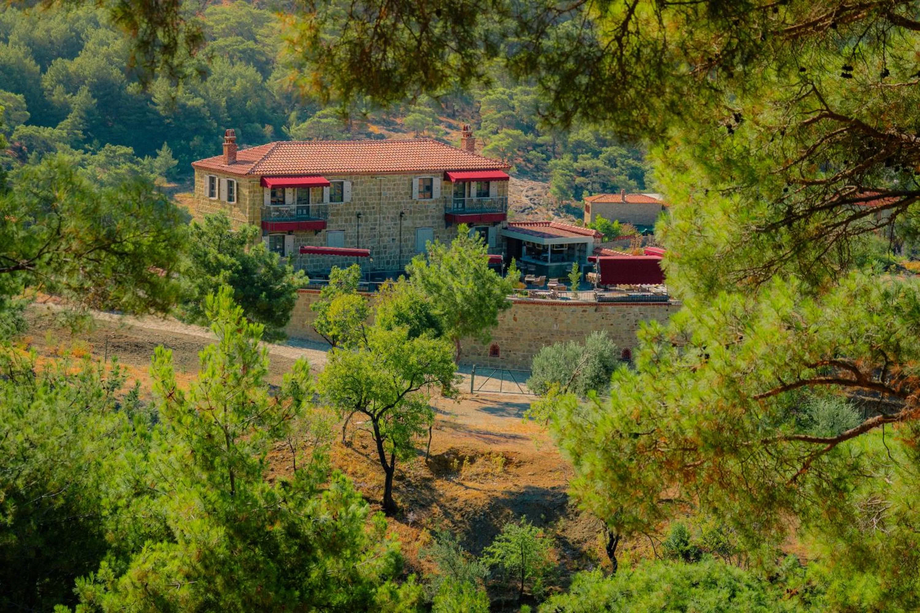 Off site in Orion Adatepe