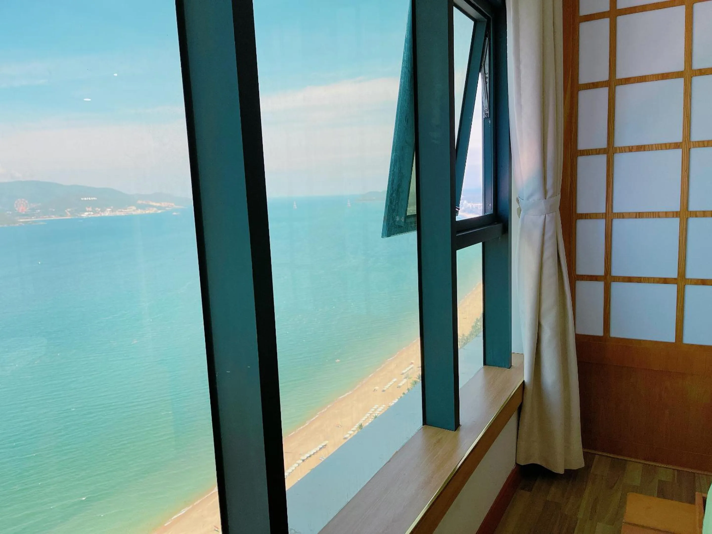 Pearl Nha Trang Beach Apartment