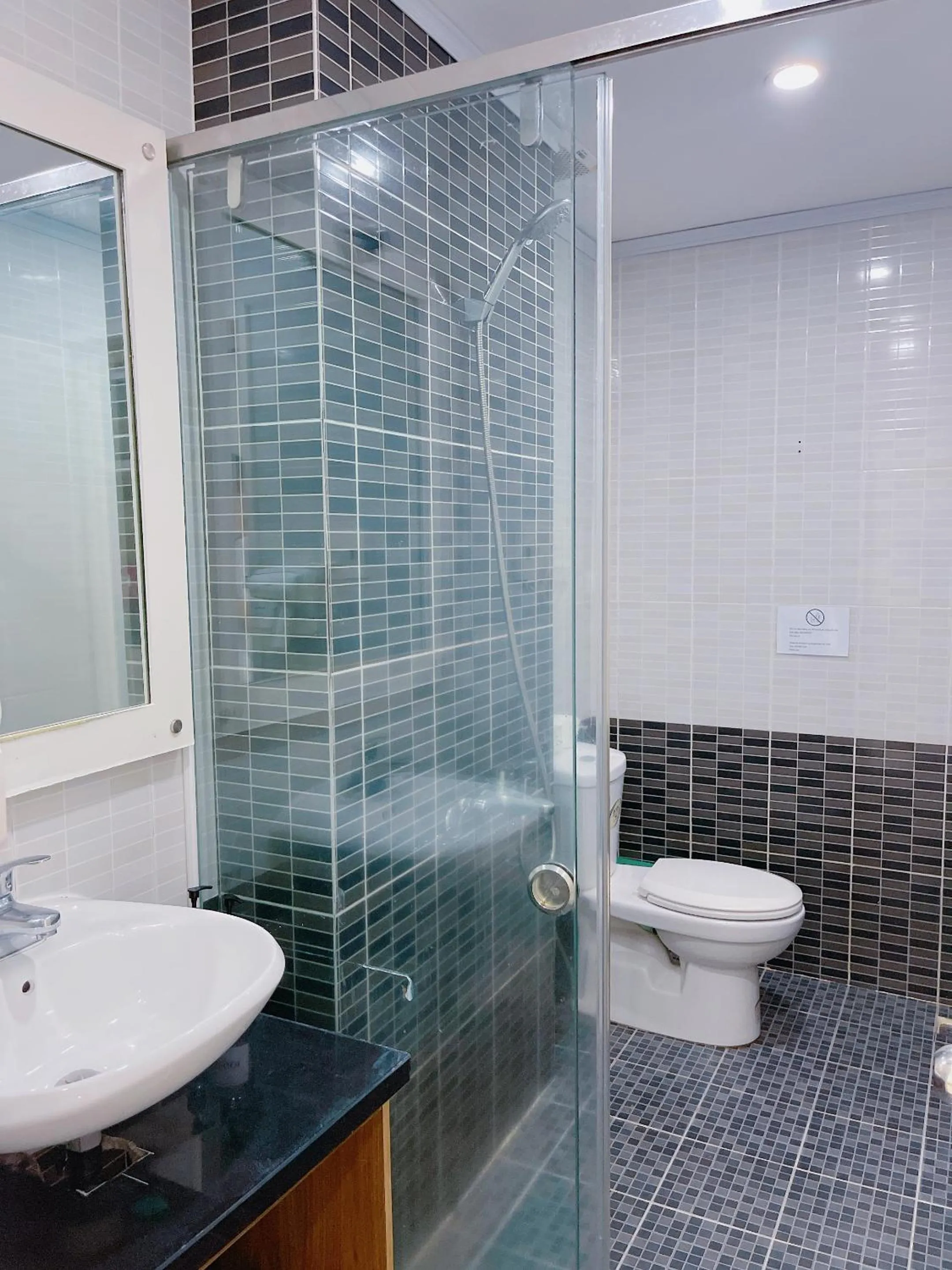 Pearl Nha Trang Beach Apartment