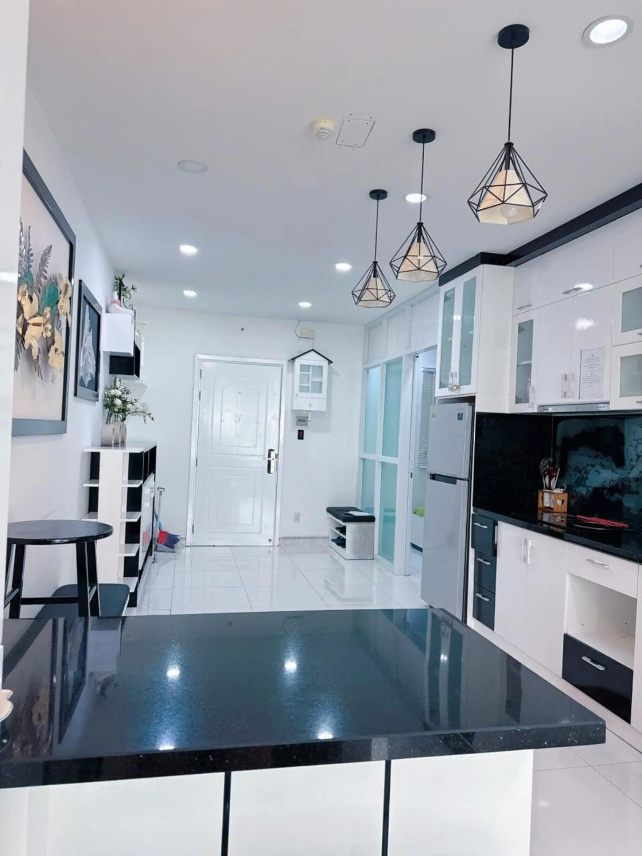 Pearl Nha Trang Beach Apartment