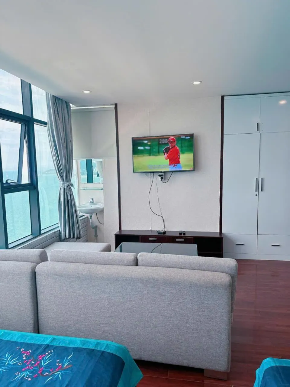 Pearl Nha Trang Beach Apartment