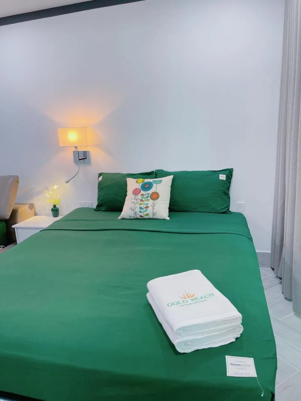 Bed in Pearl Nha Trang Beach Apartment