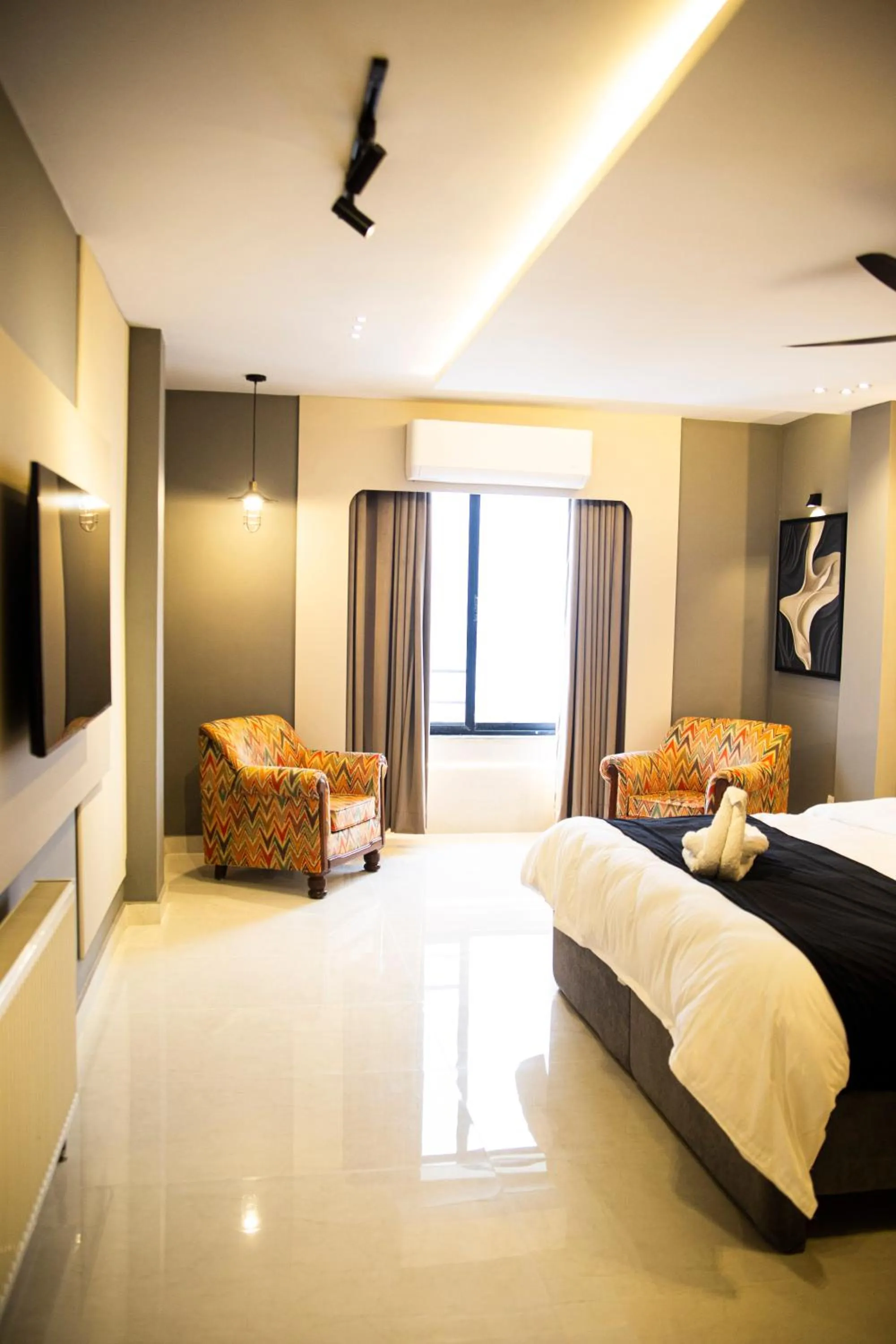 Bed in Metropole Hotel