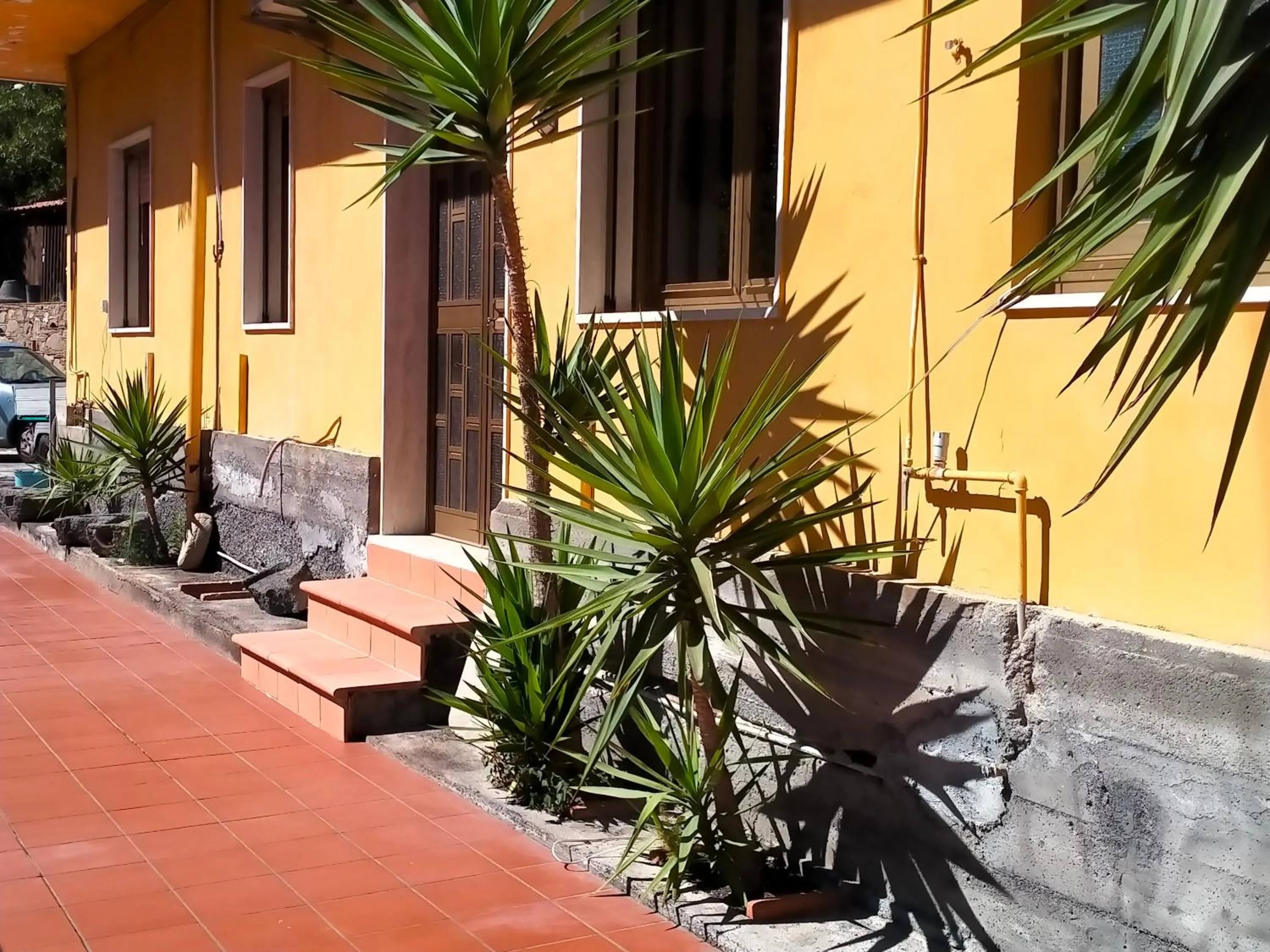 Facade/entrance in Il Siriaco