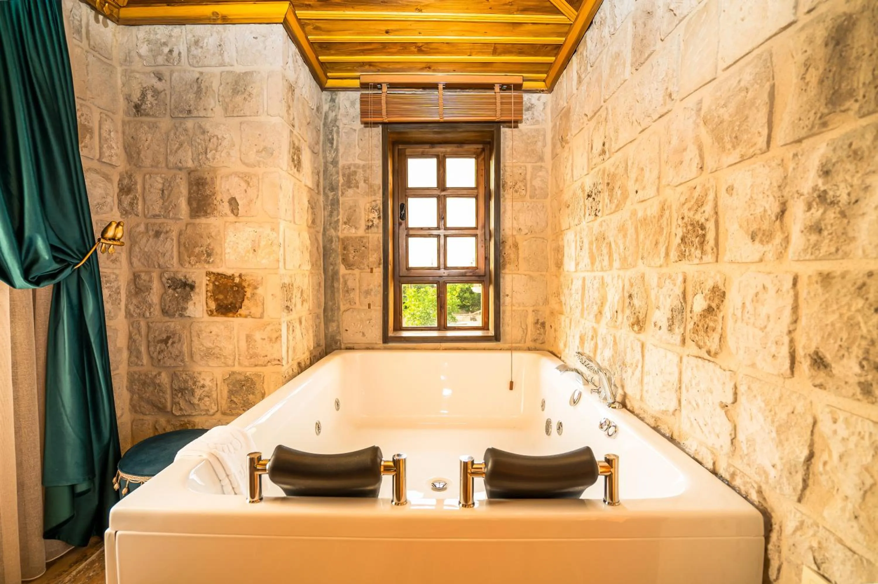 Hot Tub in Flavia Cappadocia Hotel