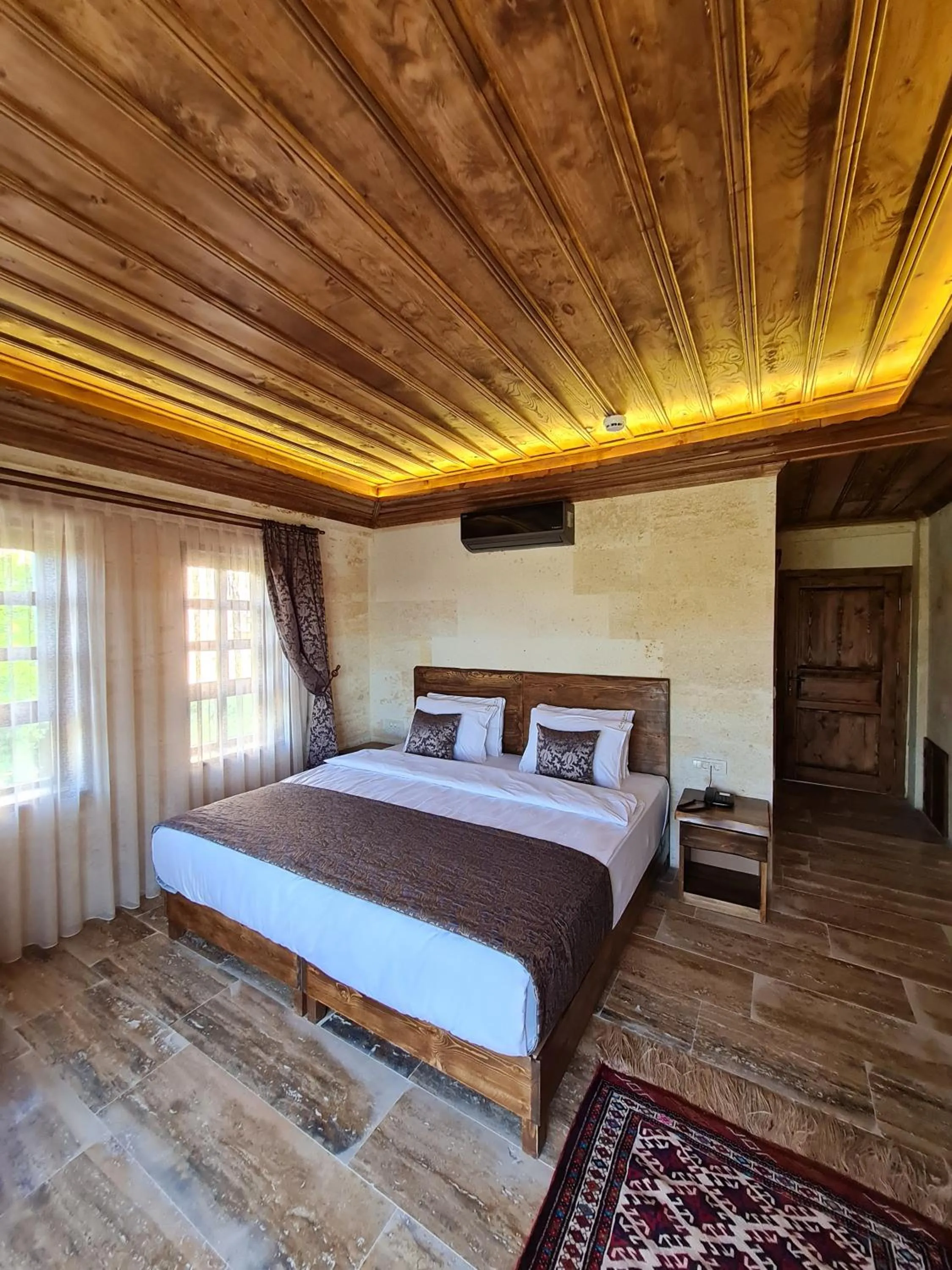 Photo of the whole room, Bed in Flavia Cappadocia Hotel