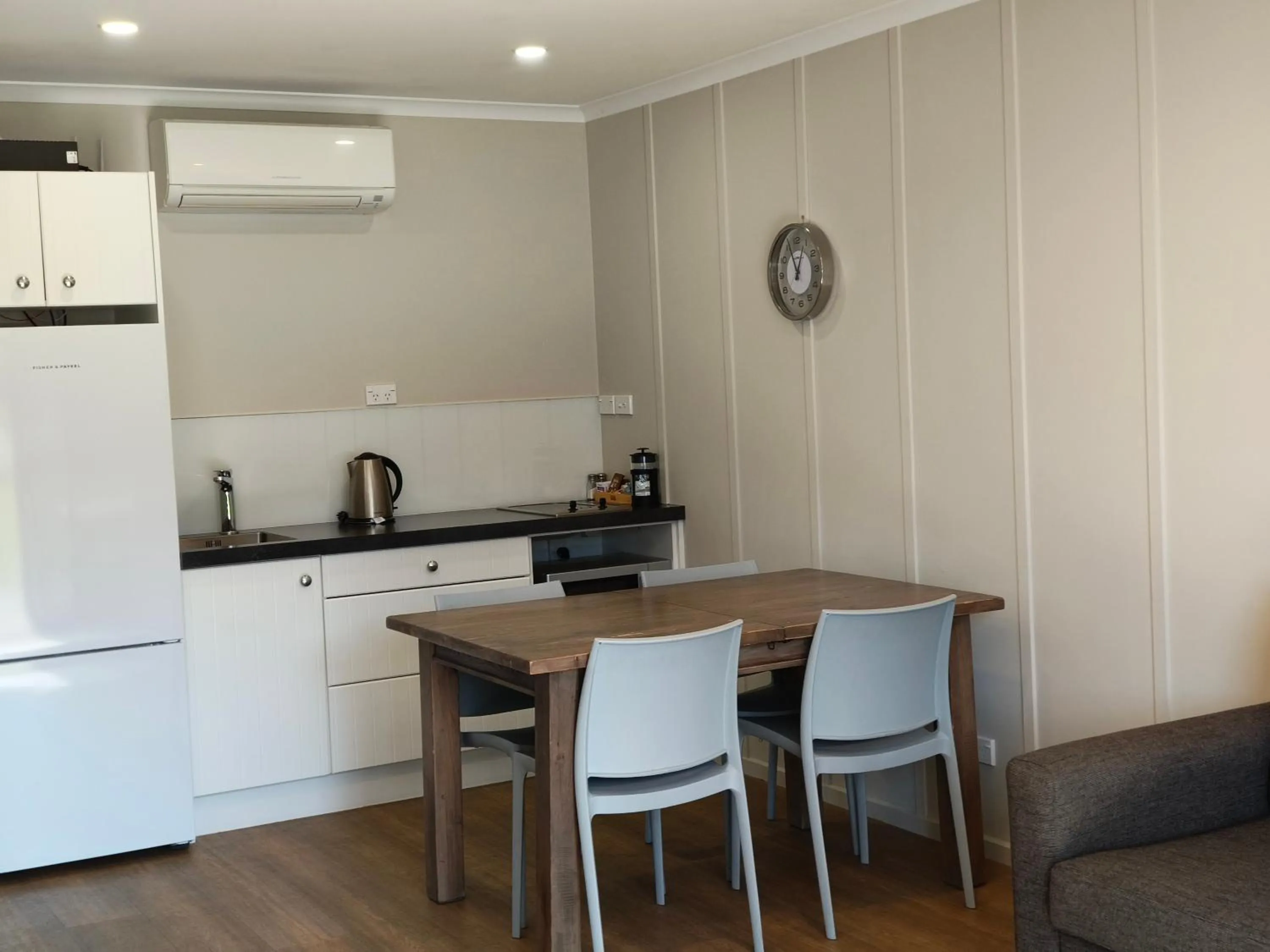 Kitchen or kitchenette in Braxmere Lodge