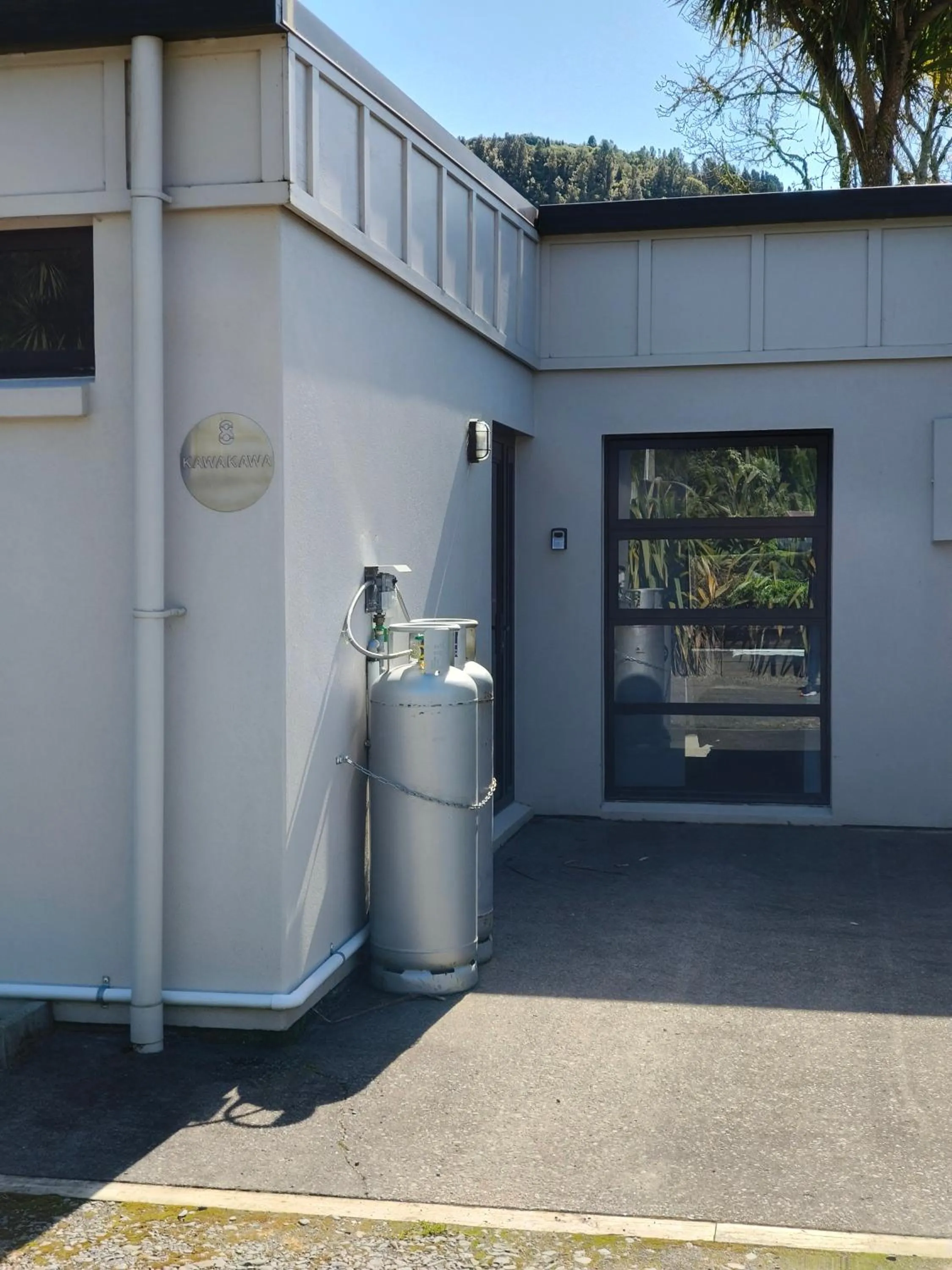 Day in Braxmere Lodge