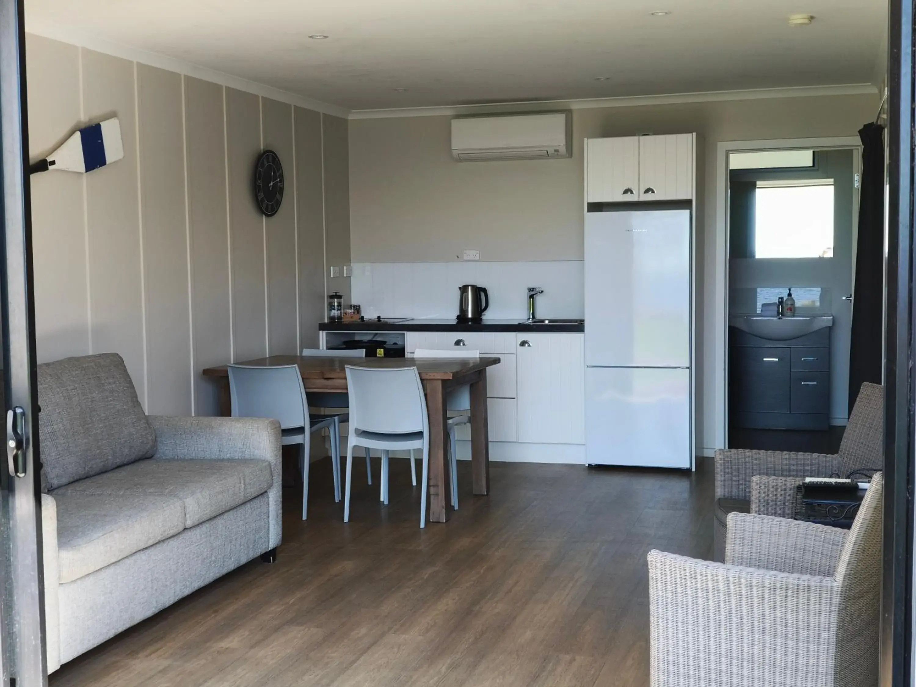 Deluxe One-Bedroom Apartment in Braxmere Lodge Deluxe One-Bedroom Apartment in Braxmere Lodge