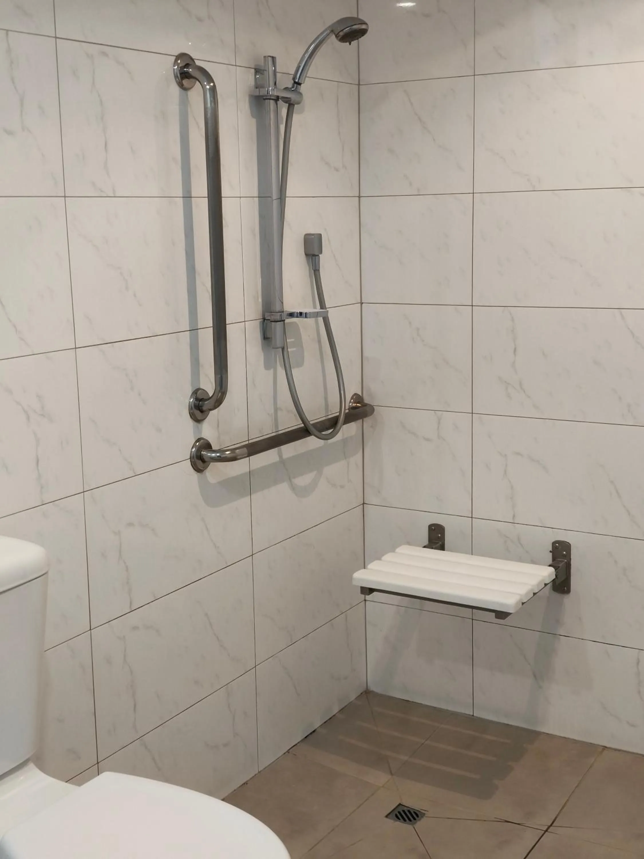 Shower in Braxmere Lodge