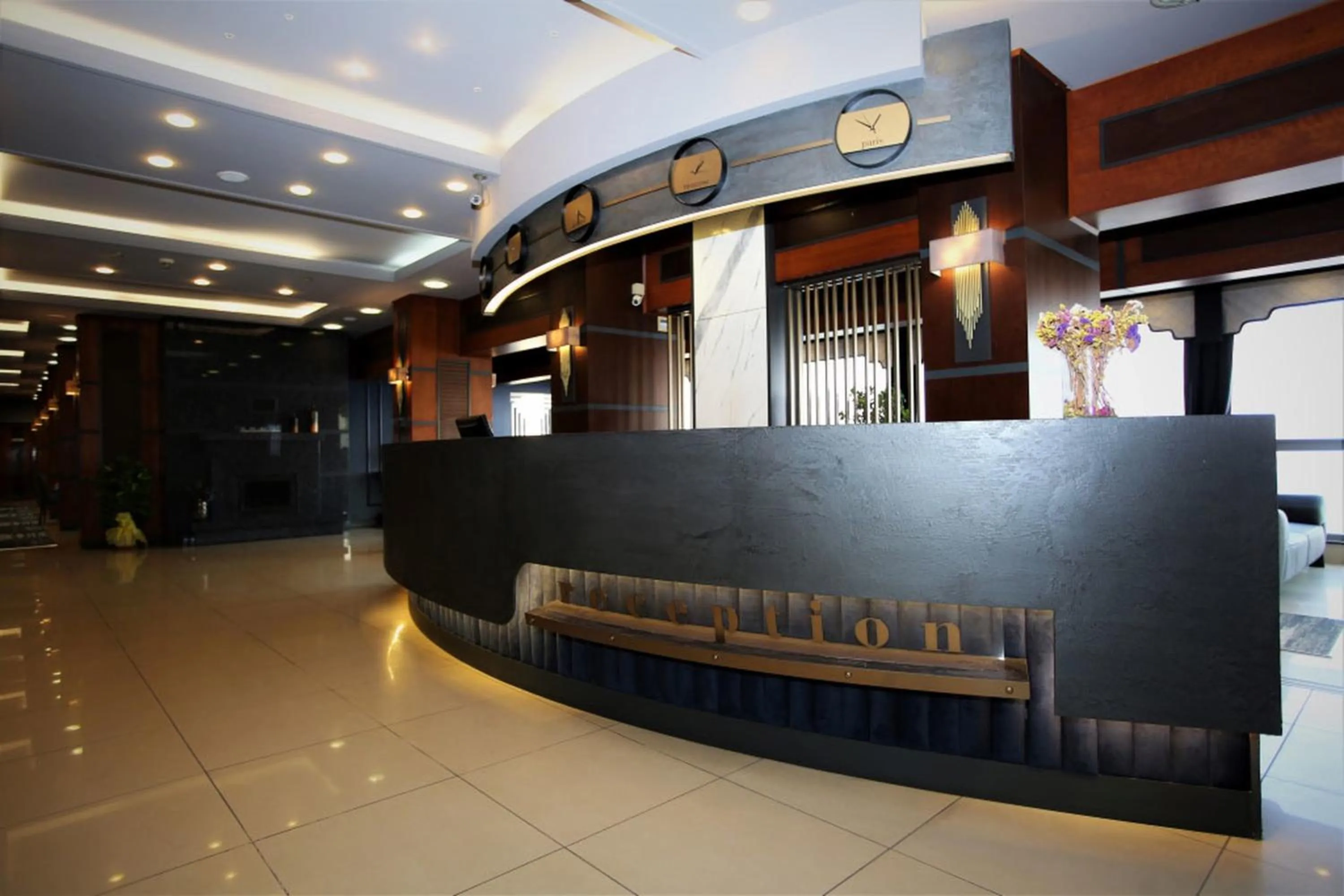 Lobby or reception in Lara Otel