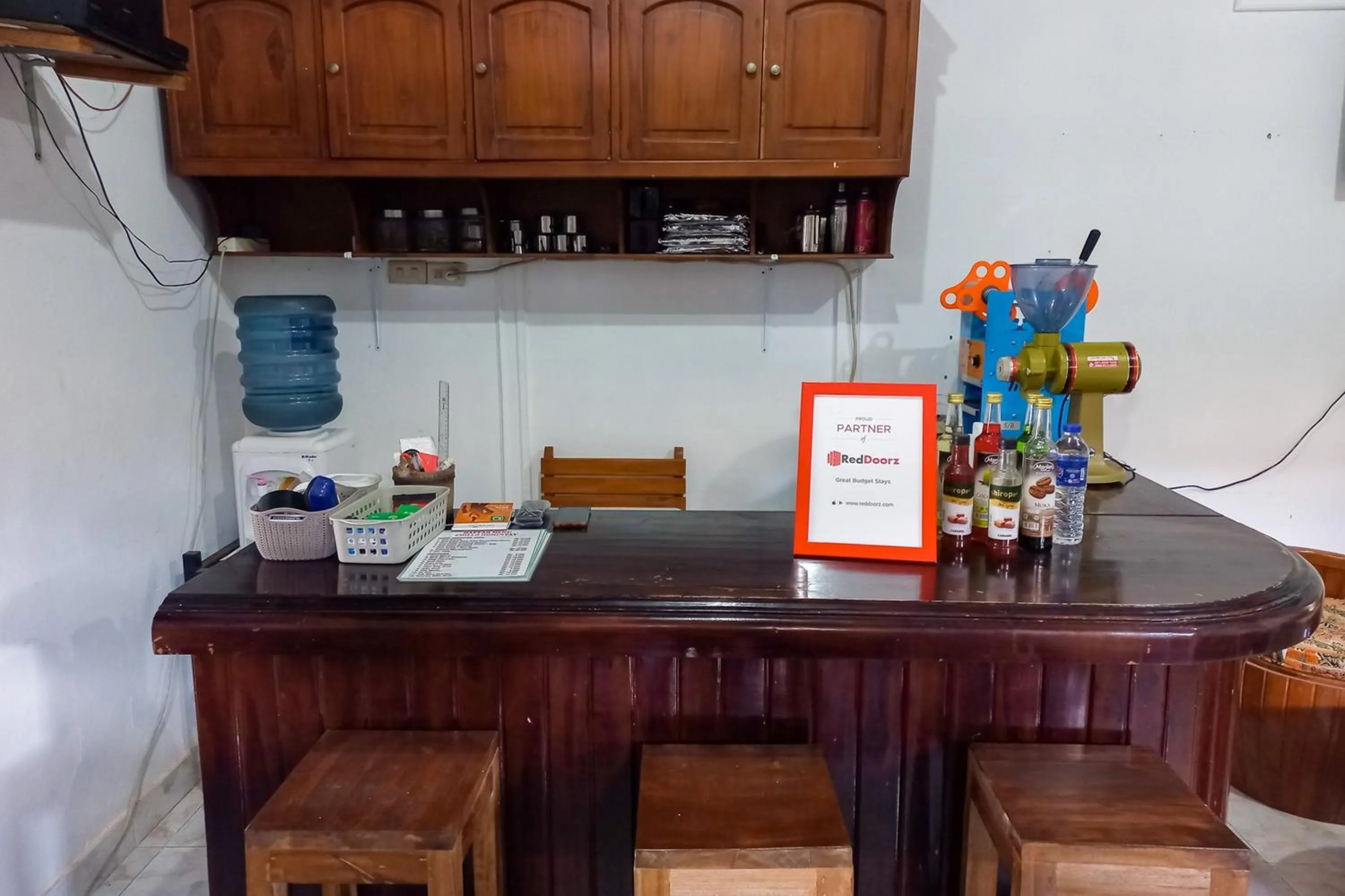 Lobby or reception in RedDoorz Syariah @ Jalan KH. Mas Mansur Lampung