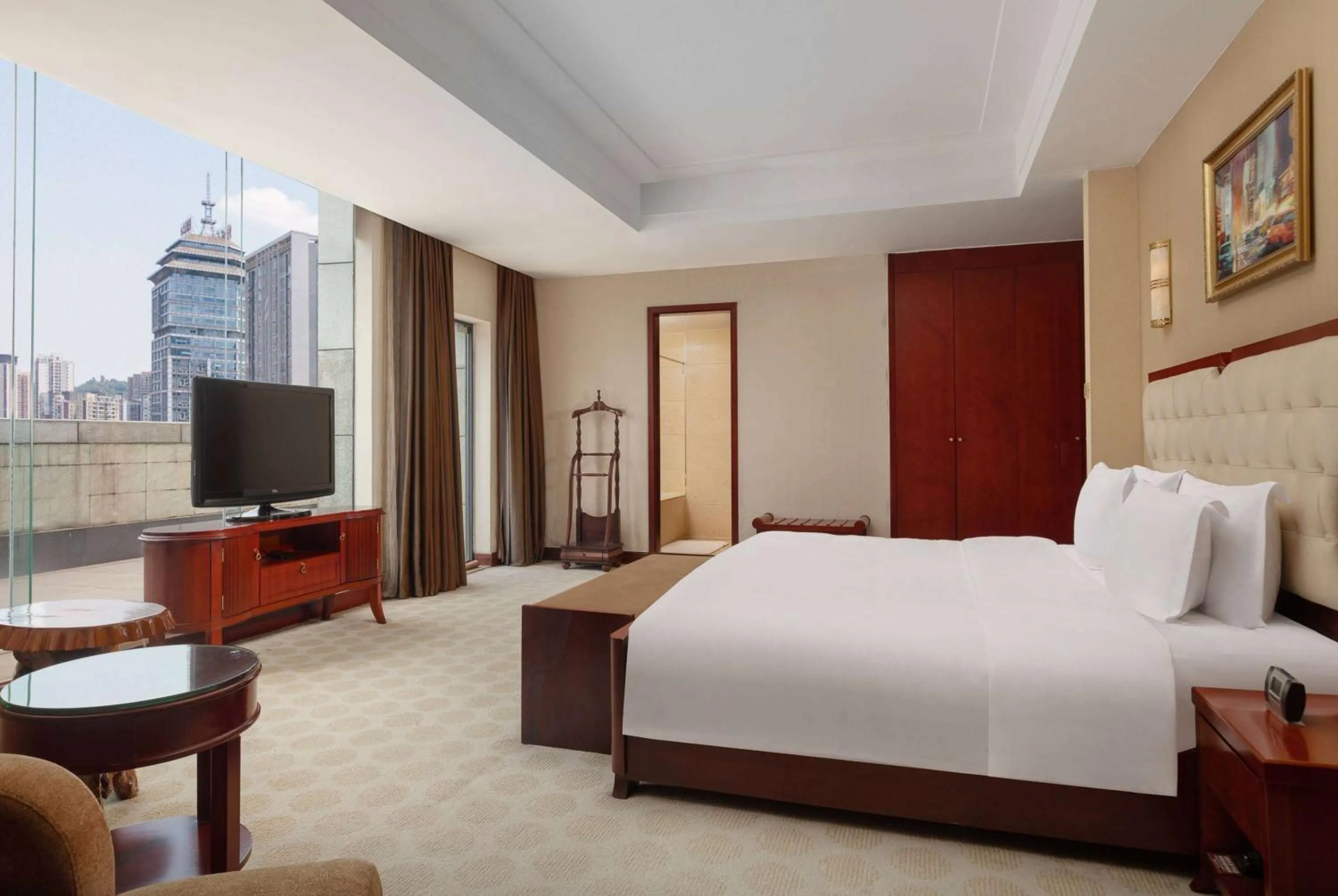 Photo of the whole room in Ramada Plaza by Wyndham Chongqing West