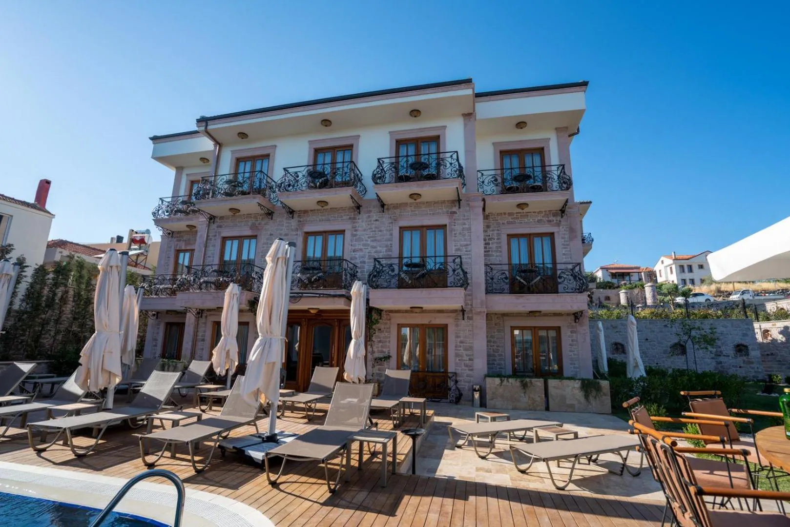 Property building in CUNDA BARADİEL Hotel