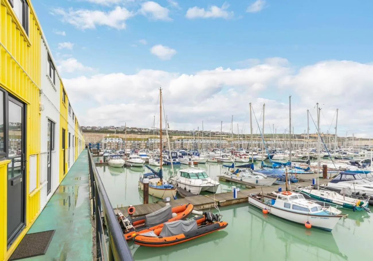 Property building in On the Water 4 with Free Parking By My Getaways