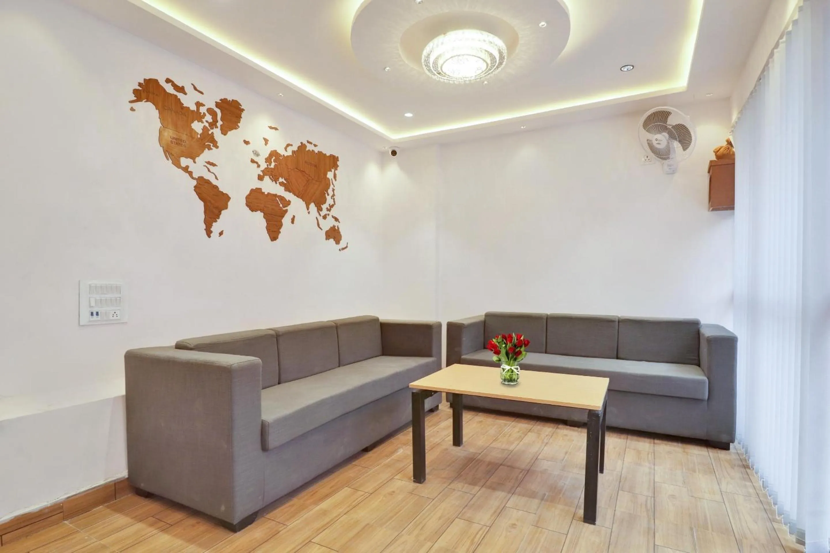 Lobby or reception in Townhouse S Continental