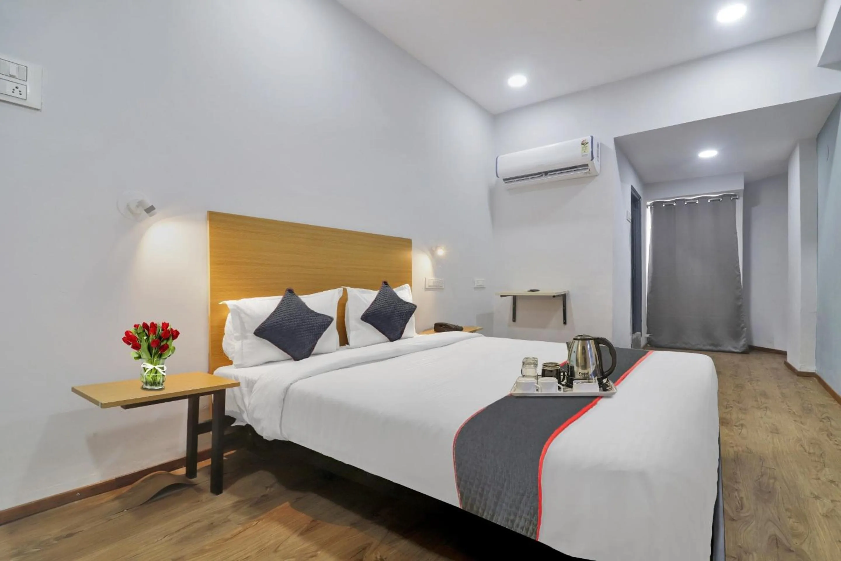 Bedroom in Townhouse S Continental