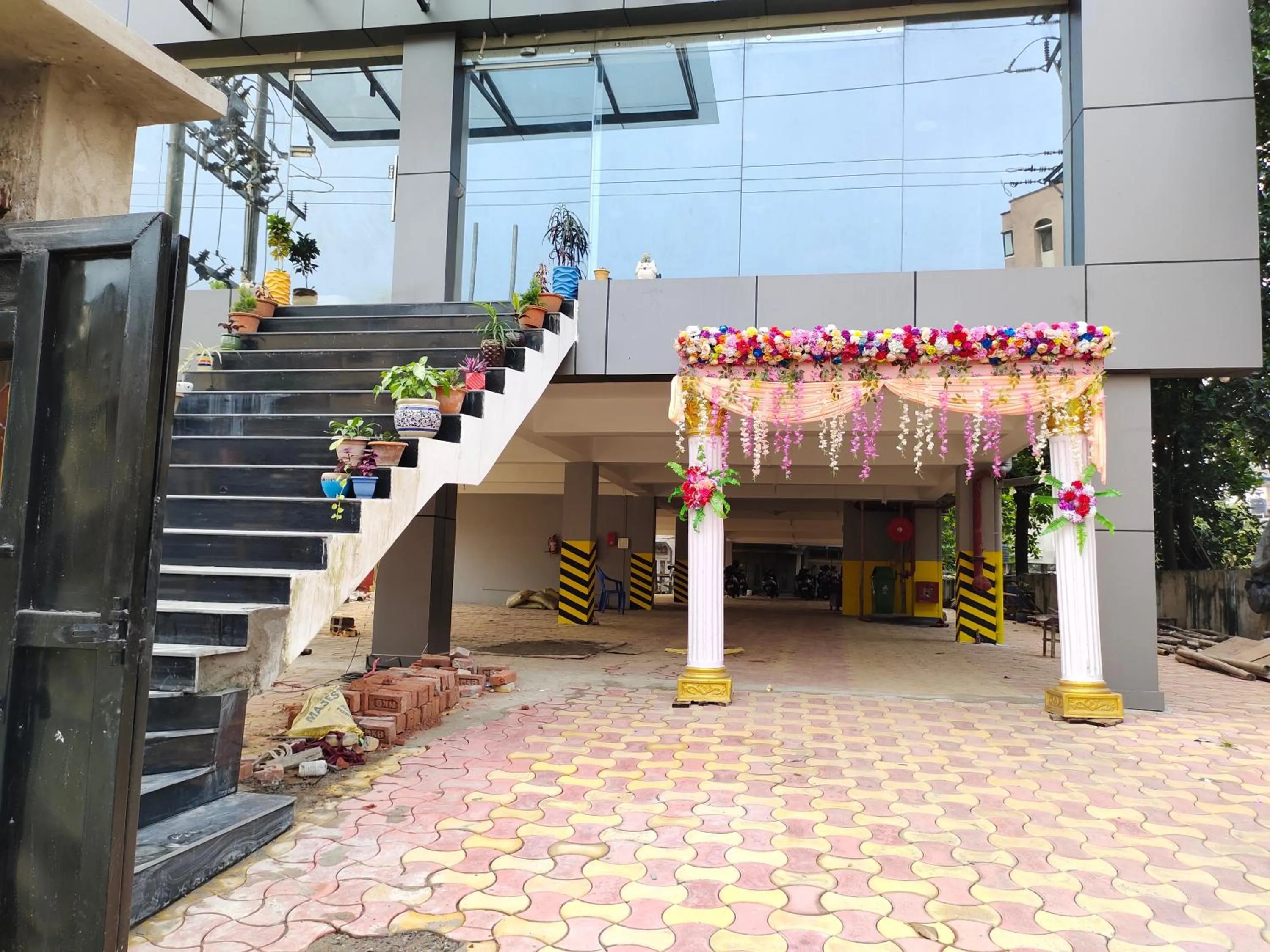 Property building in JD Grand Inn