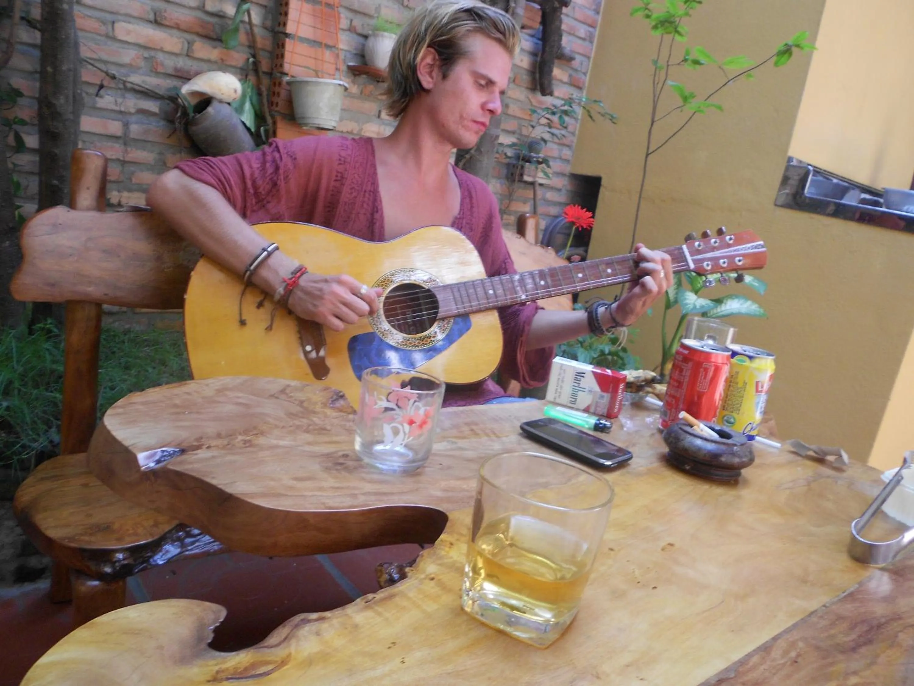 People in Nha Lan Homestay