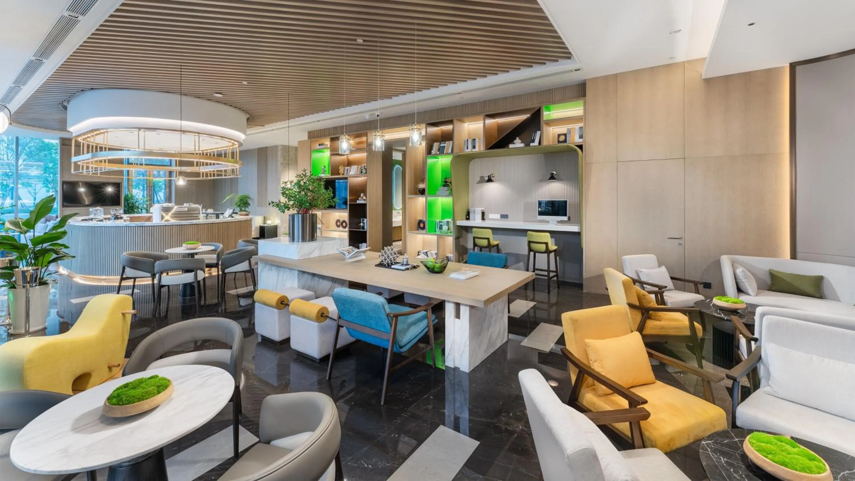 Lounge or bar in Holiday Inn Changsha Malanshan by IHG